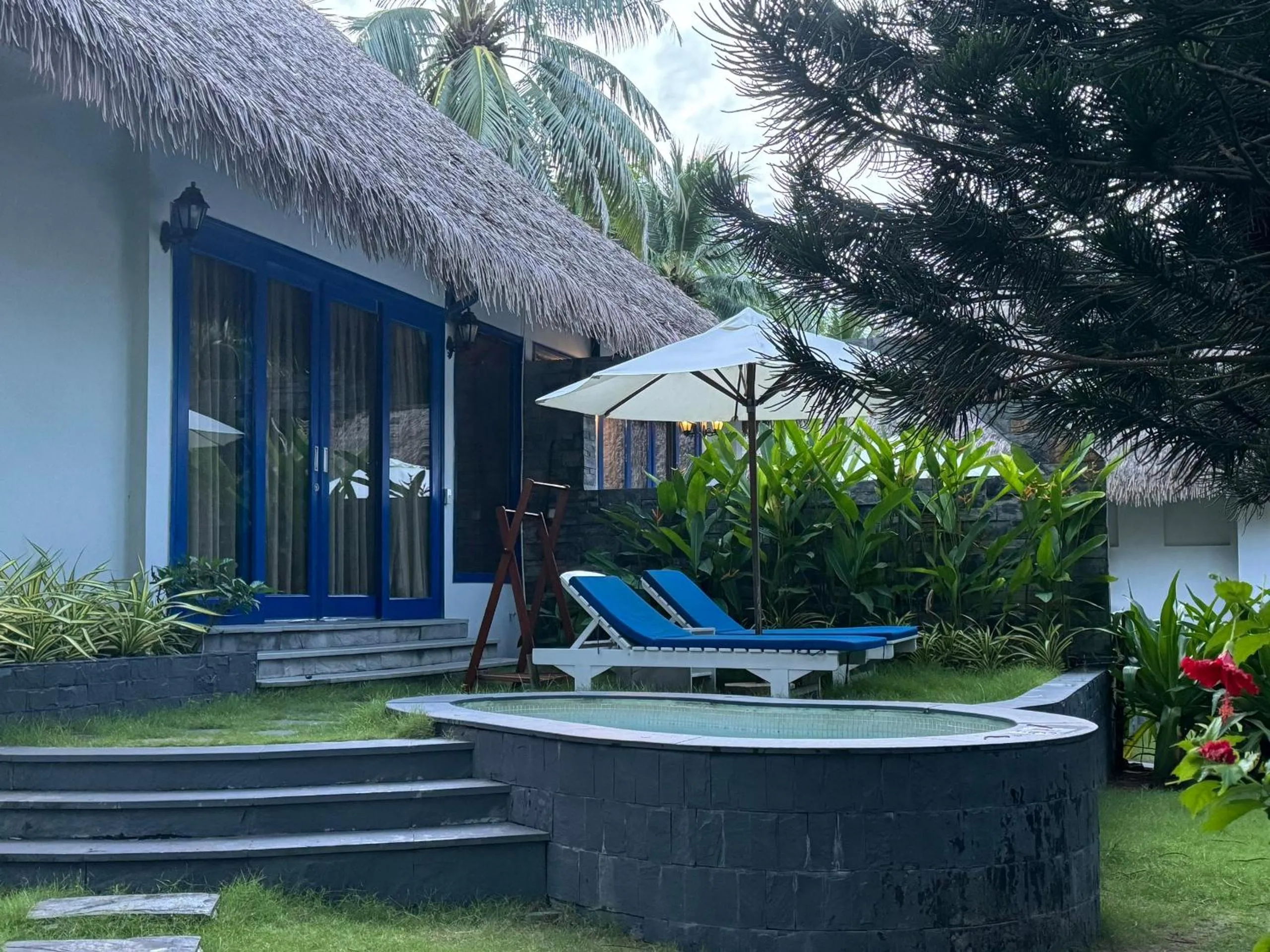 Garden in L'Azure Resort and Spa