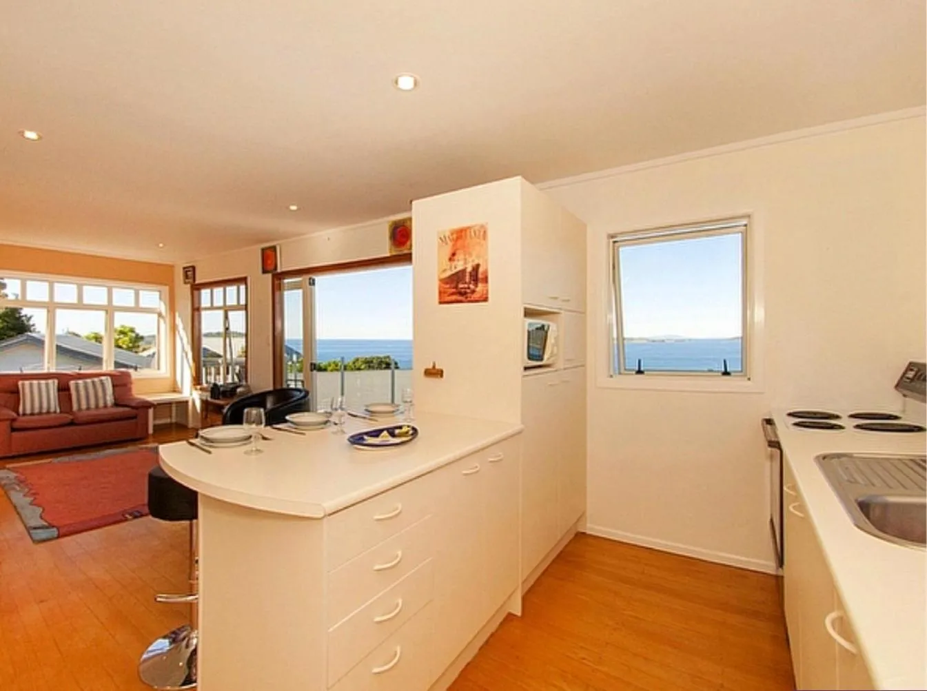 Pretty on Paku, Tairua - Cottage