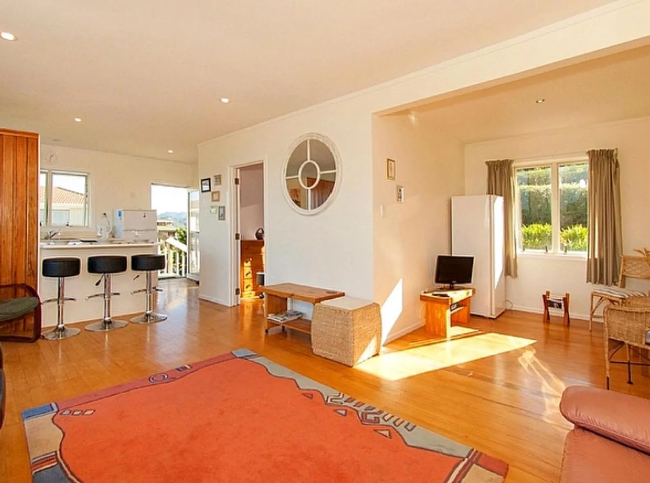 Pretty on Paku, Tairua - Cottage