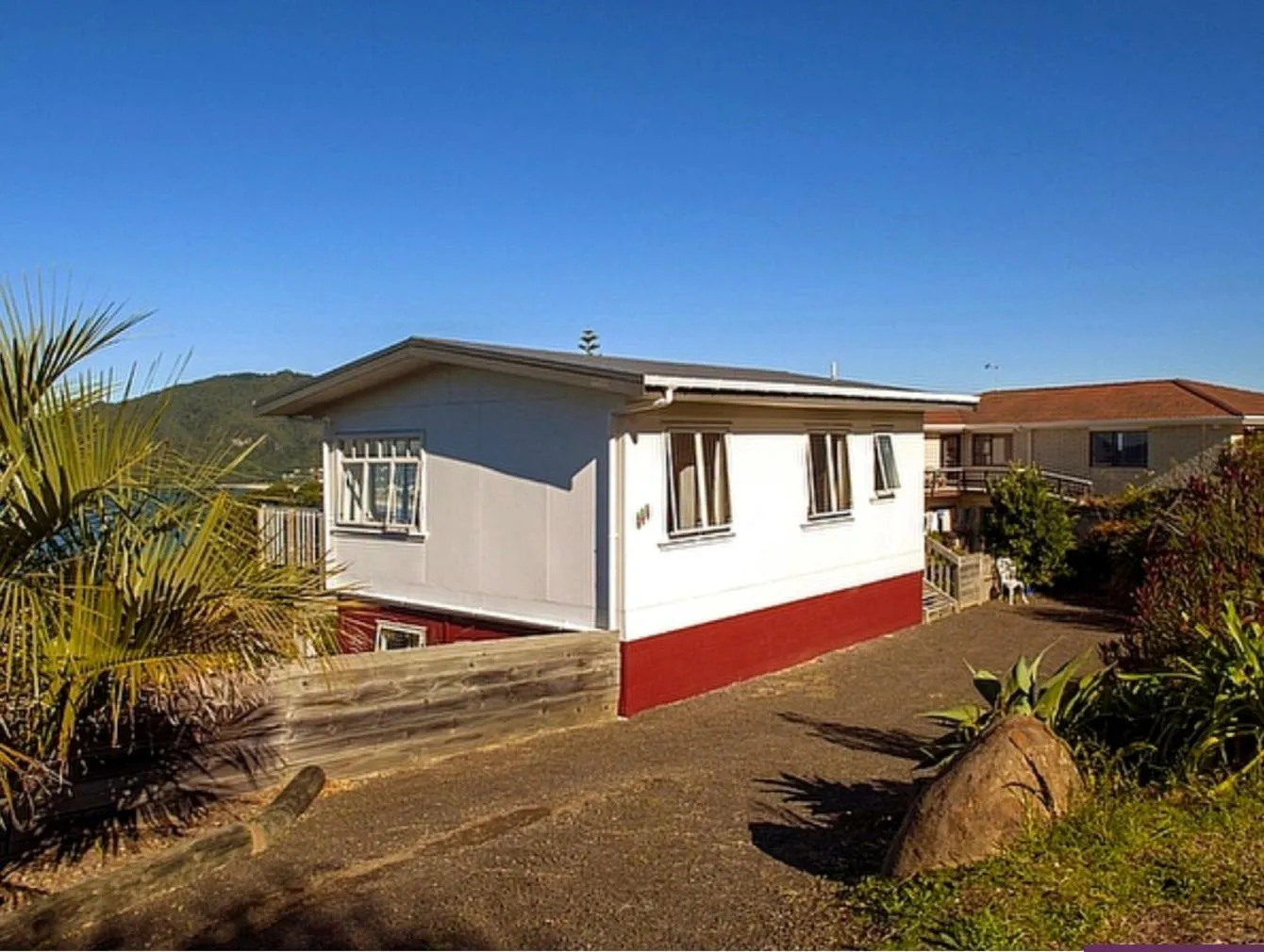Pretty on Paku, Tairua - Cottage