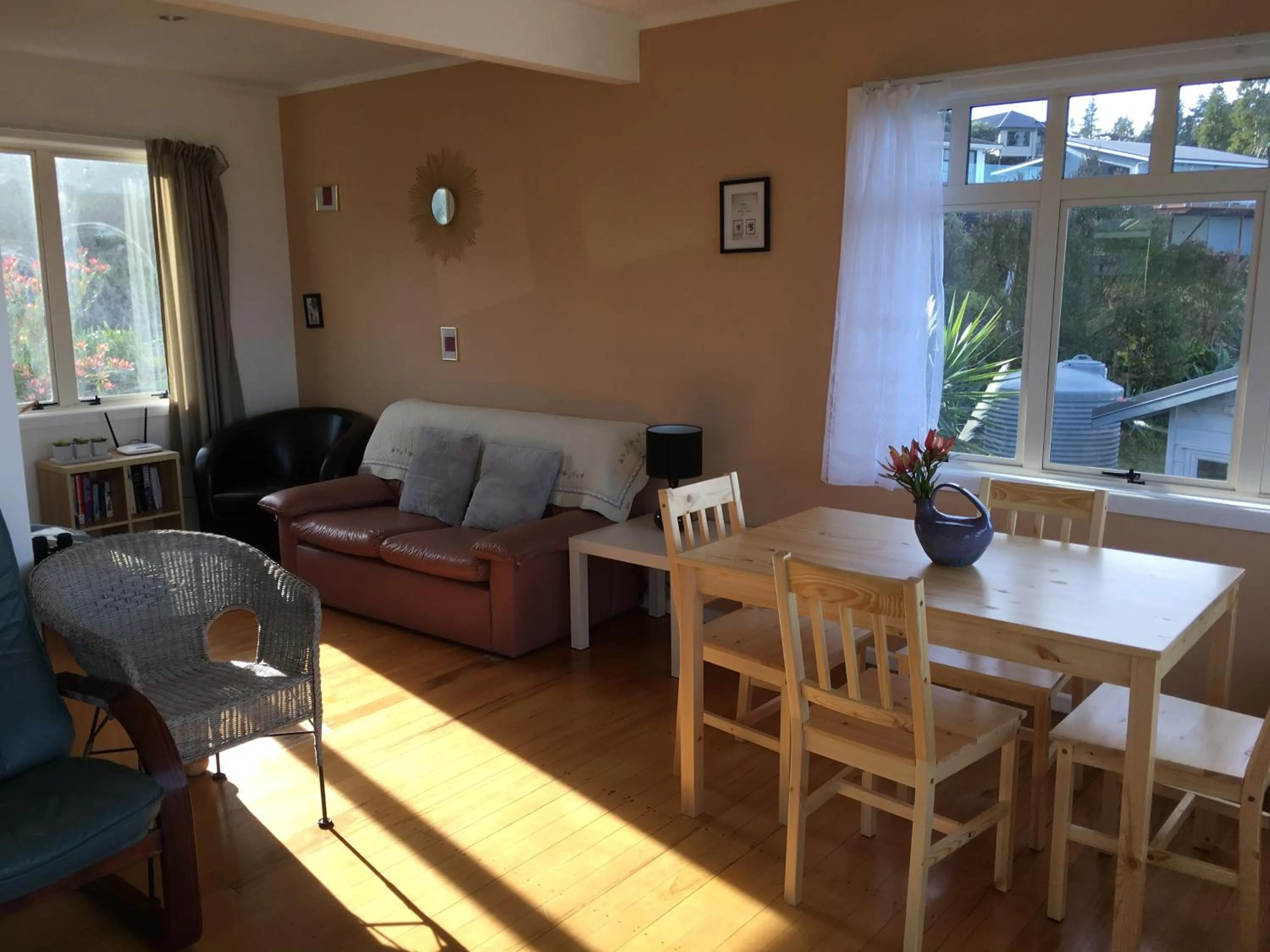 Pretty on Paku, Tairua - Cottage