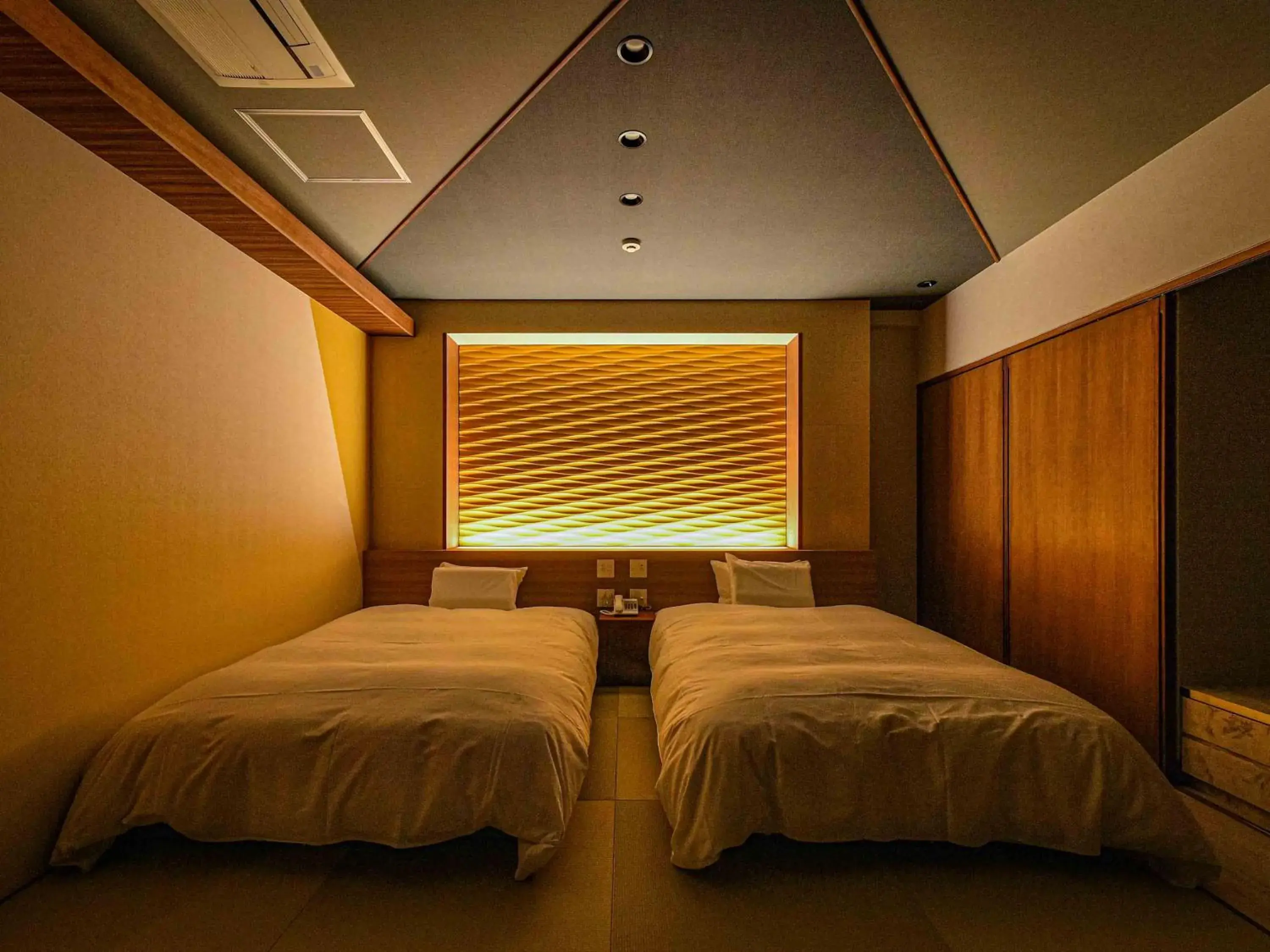 Bed in Hokuriku Fukui Awara Onsen Mimatsu Bed in Hokuriku Fukui Awara Onsen Mimatsu