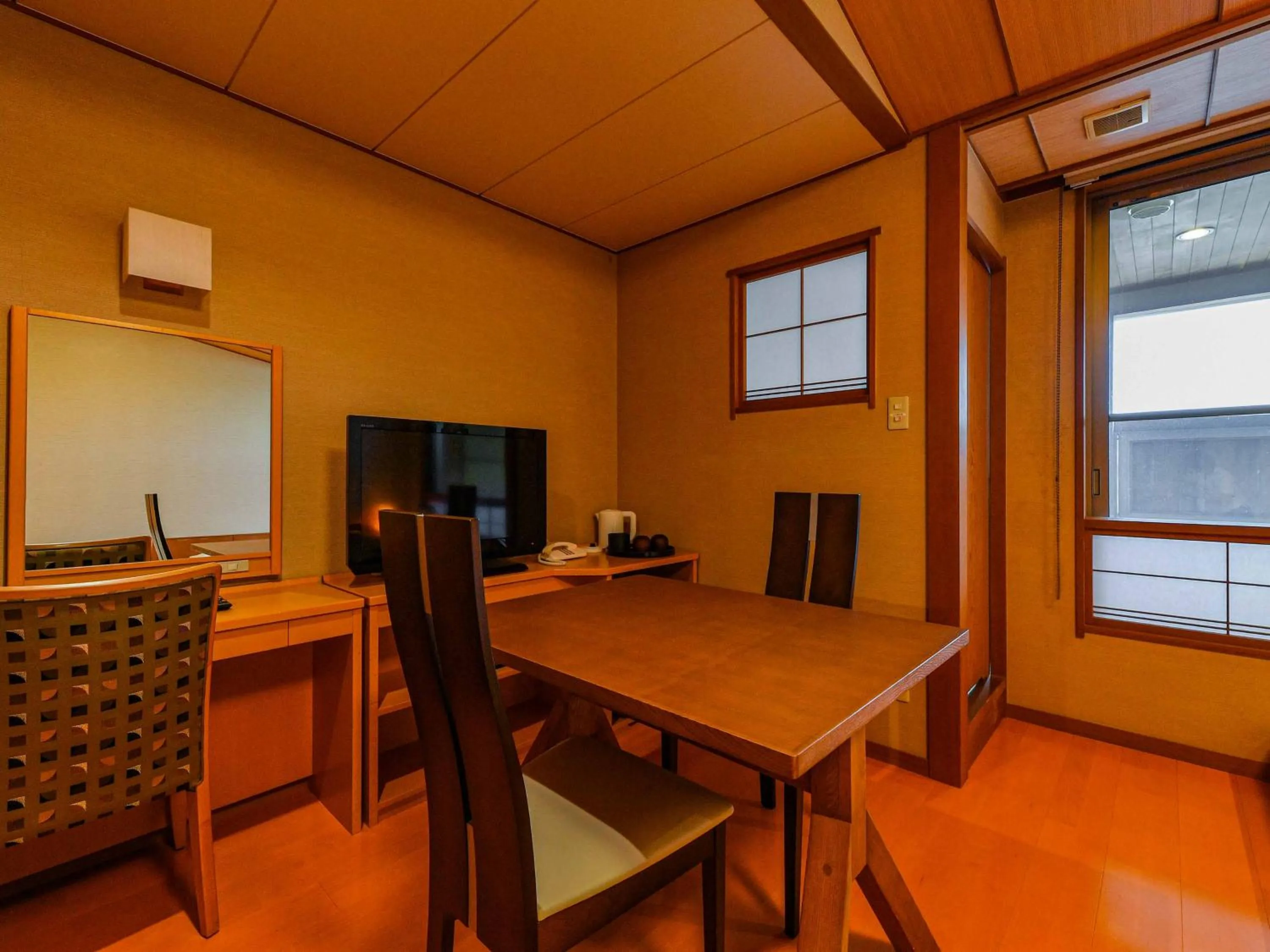 Photo of the whole room in Hokuriku Fukui Awara Onsen Mimatsu