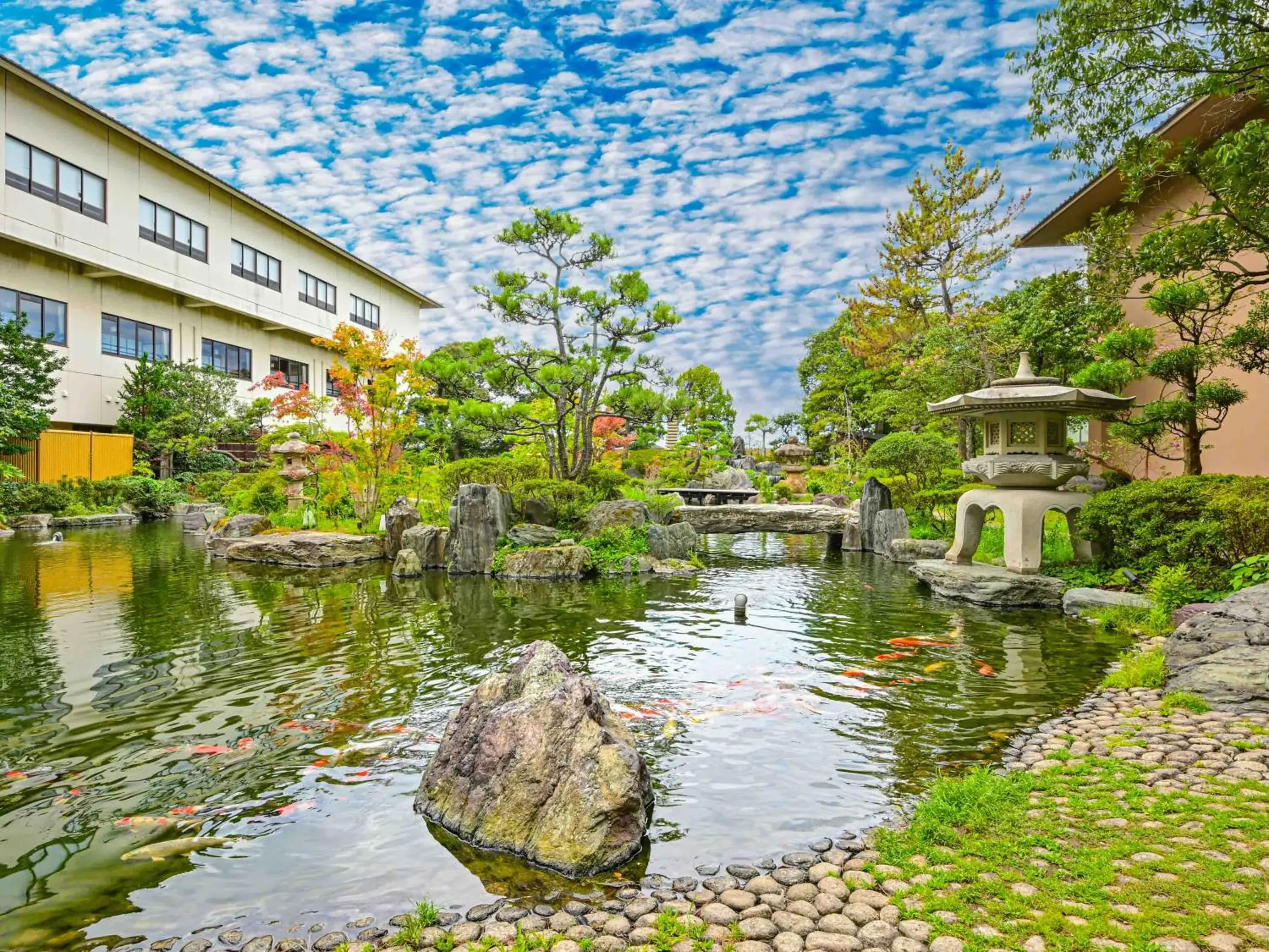 Property building in Hokuriku Fukui Awara Onsen Mimatsu Property building in Hokuriku Fukui Awara Onsen Mimatsu