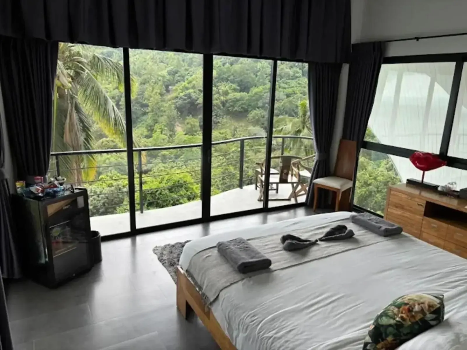 Bedroom, Bed in Villa The Spot Koh Samui