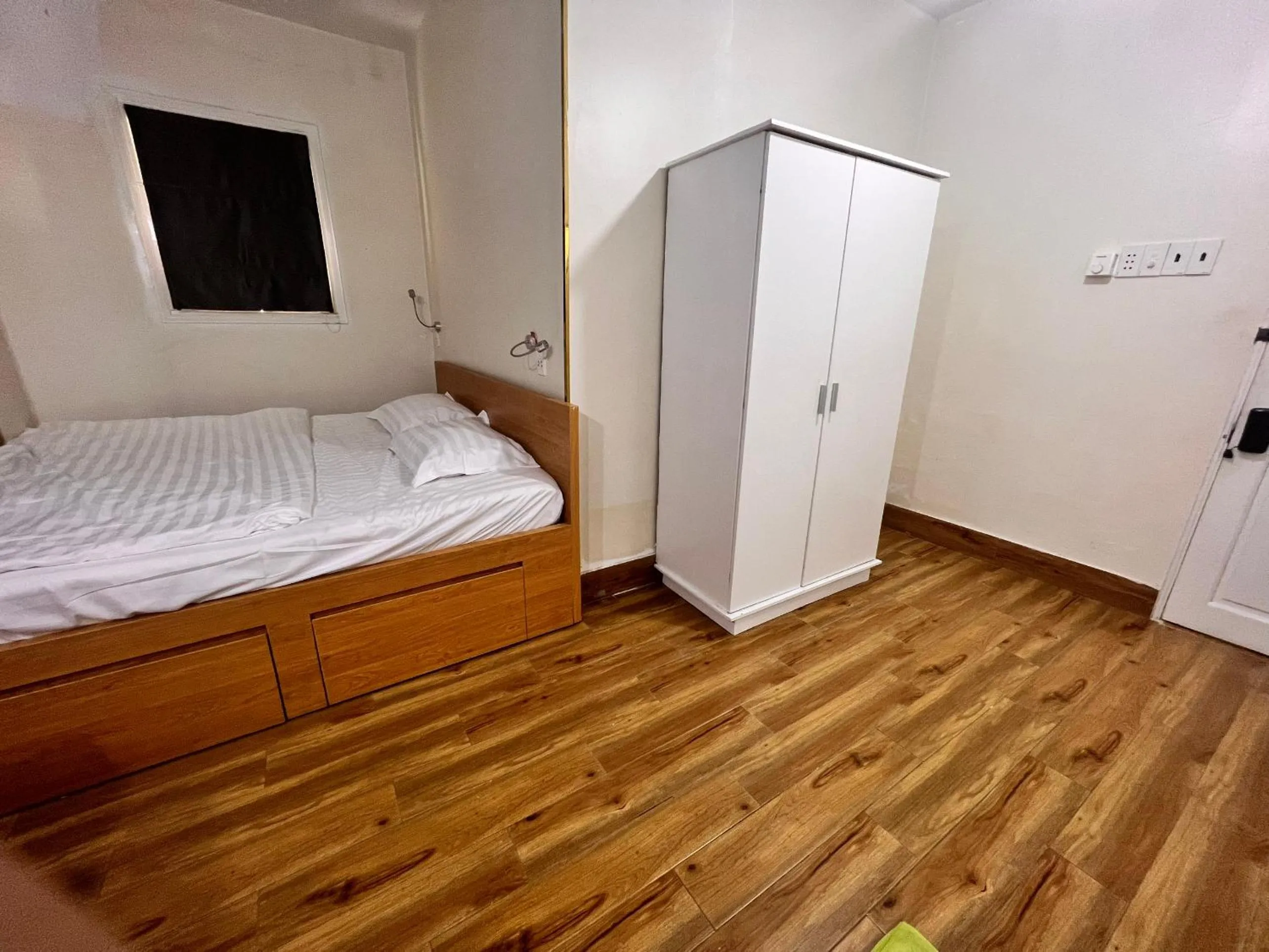 Photo of the whole room, Bed in An Nam Corner - Dreamer