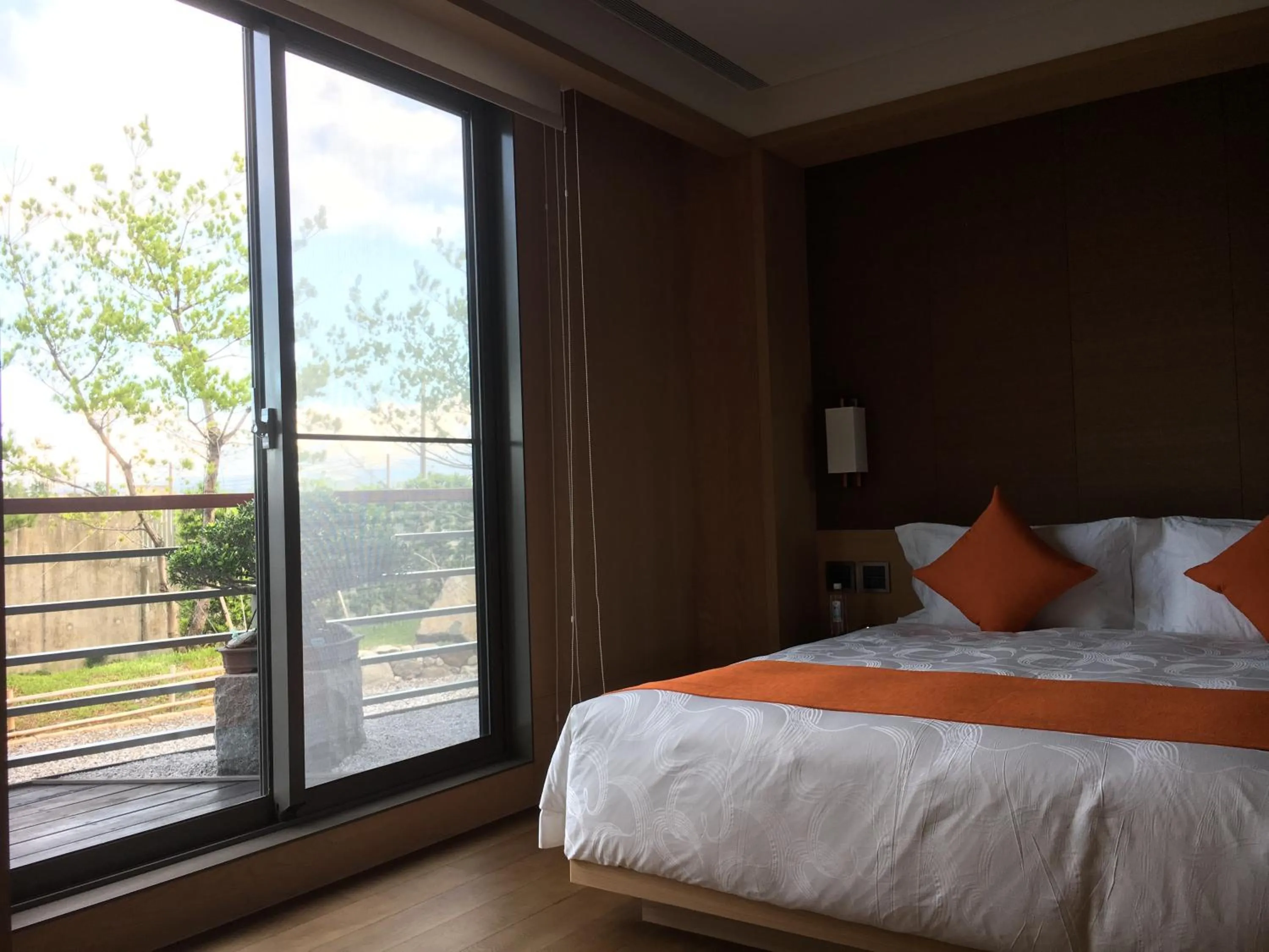Bedroom, Bed in Apexvilla-moon