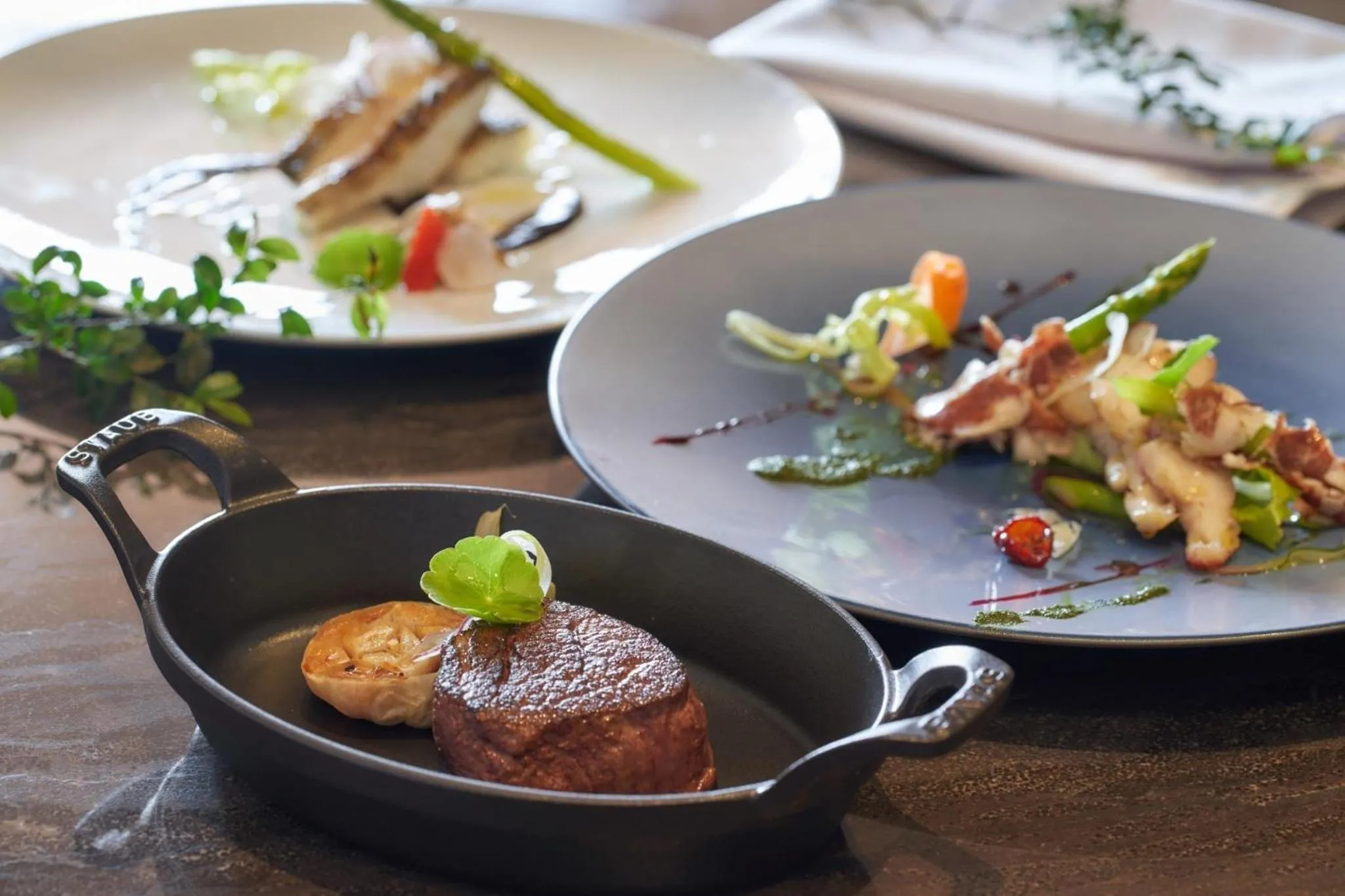 Restaurant/places to eat in Apexvilla-moon