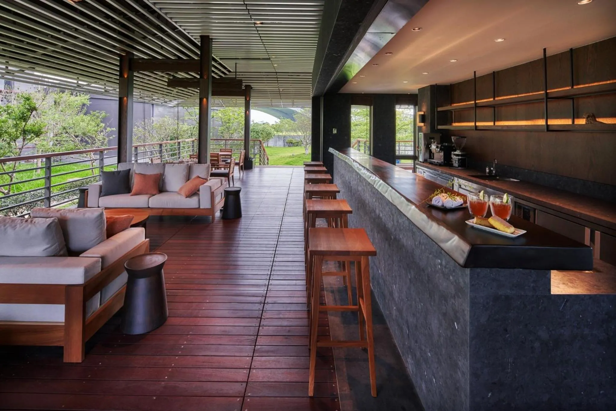 Restaurant/places to eat in Apexvilla-moon