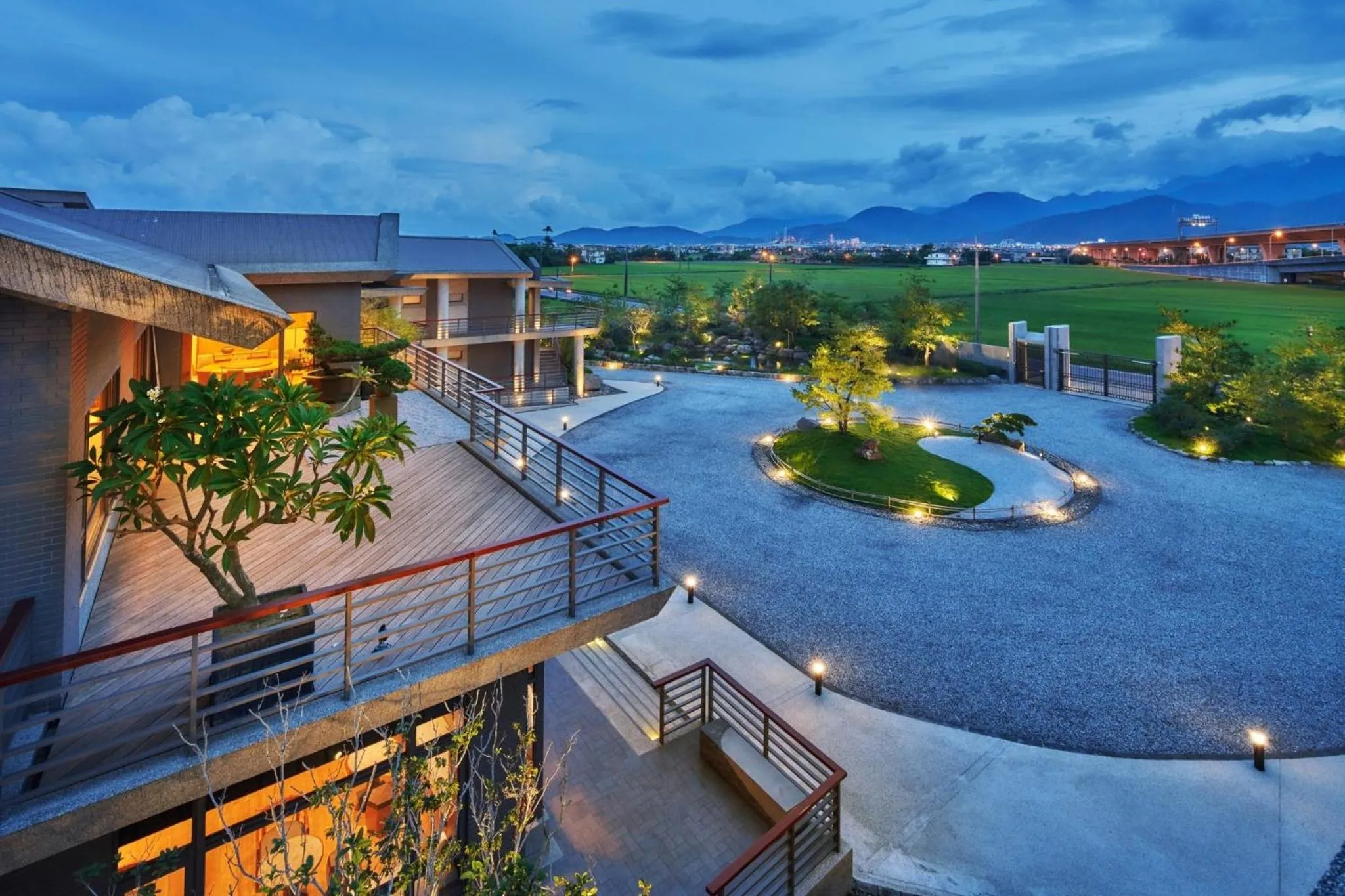 Natural landscape in Apexvilla-moon