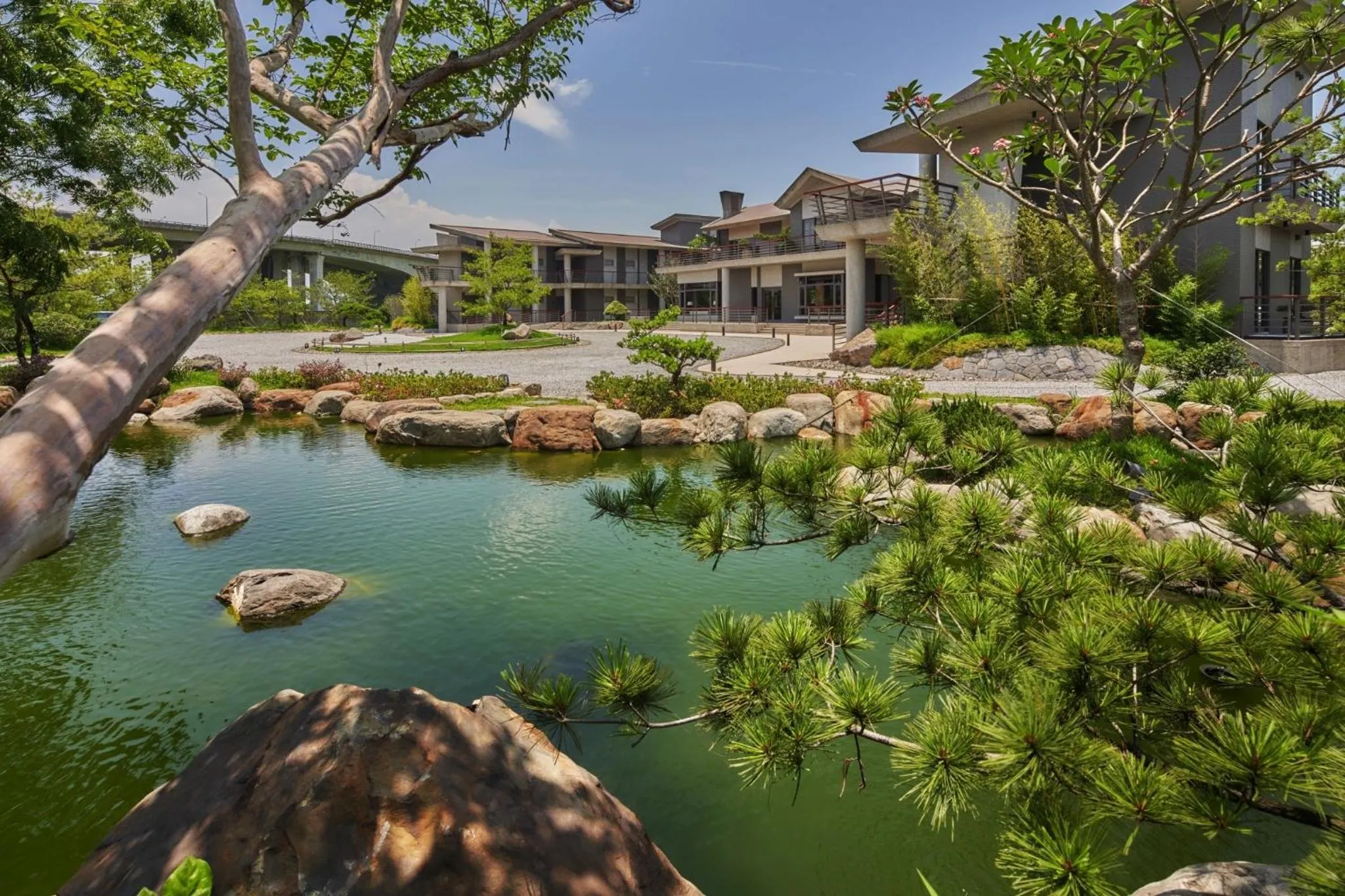 Property building in Apexvilla-moon