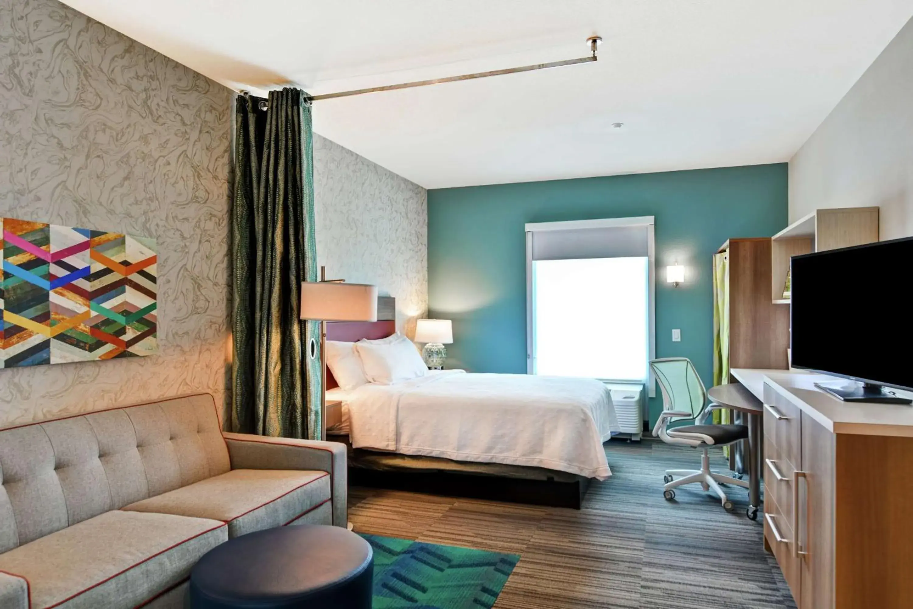 Queen Studio Suite - Hearing Access/Non-Smoking in Home2 Suites By Hilton Daytona Beach Speedway Queen Studio Suite - Hearing Access/Non-Smoking in Home2 Suites By Hilton Daytona Beach Speedway