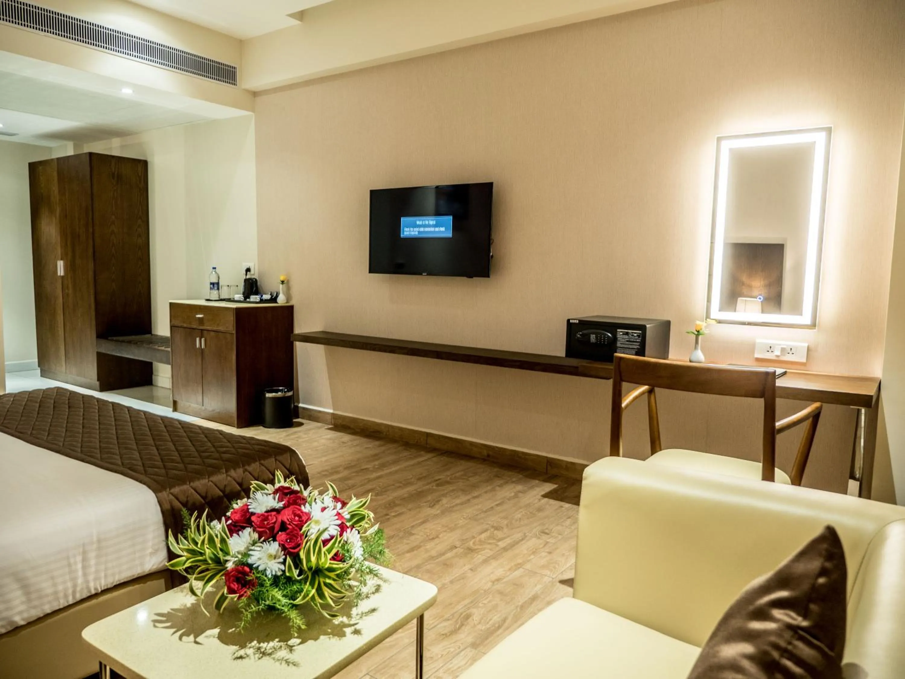 Area and facilities in Grand Ashok