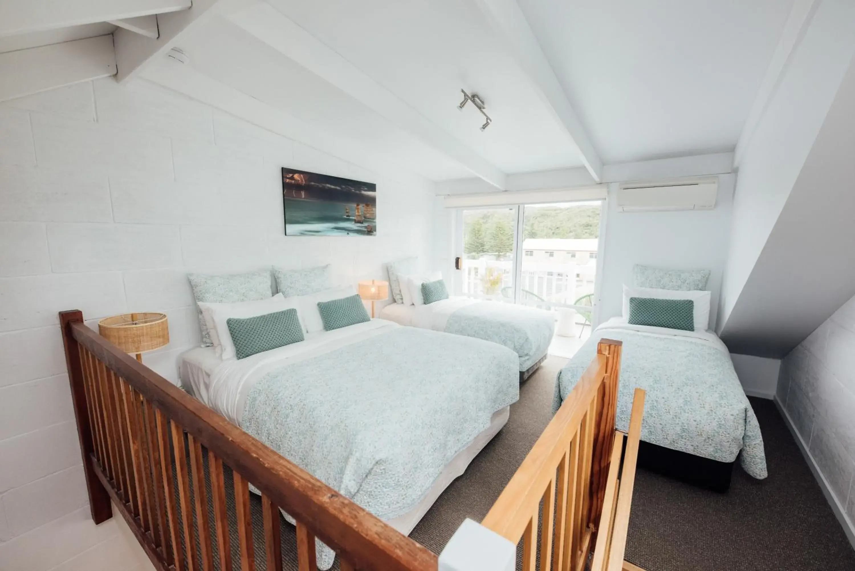 Family Room with Balcony in Port O' Call Motel Family Room with Balcony in Port O' Call Motel