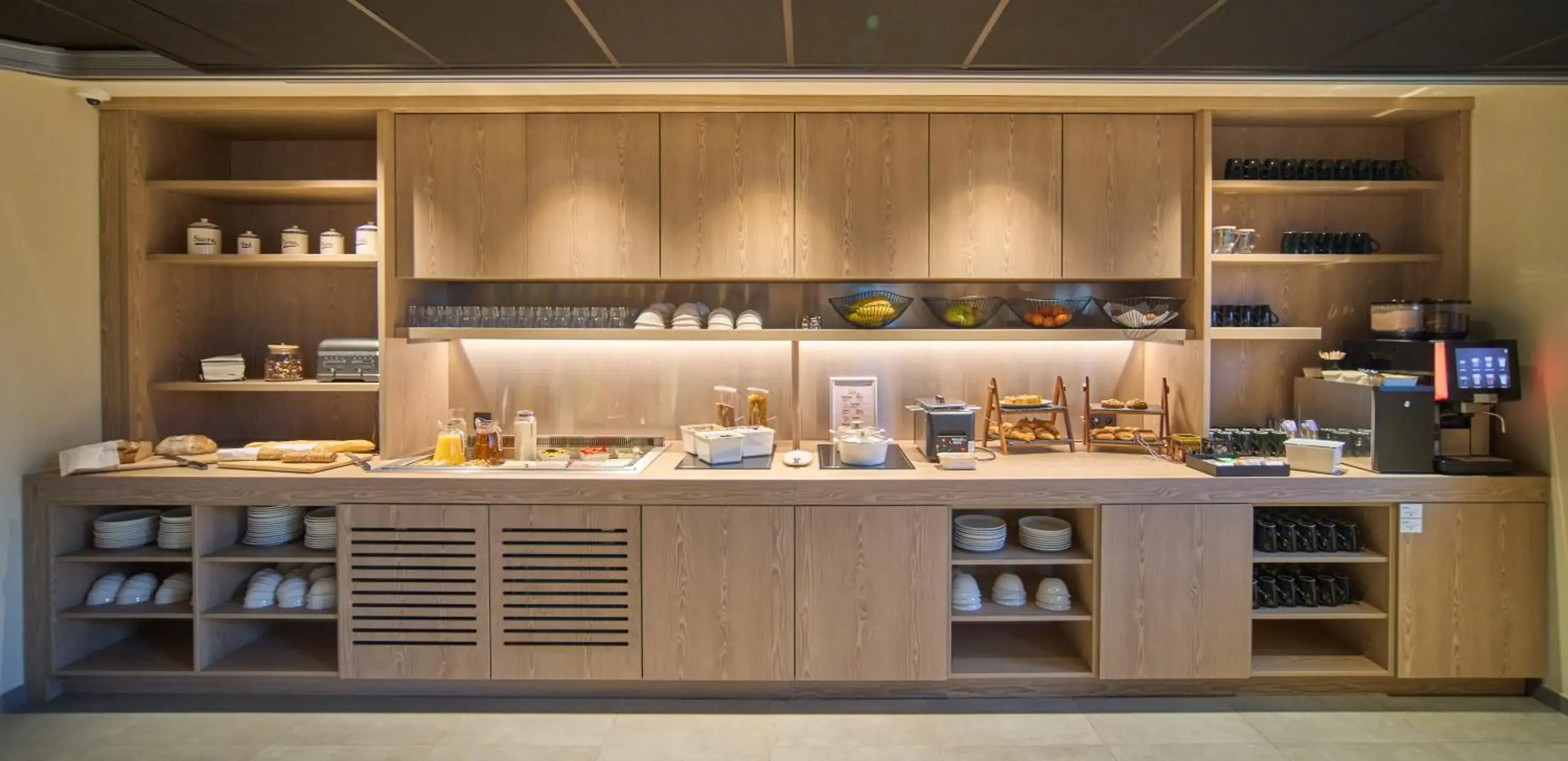 Breakfast in ibis Heverlee Leuven Breakfast in ibis Heverlee Leuven