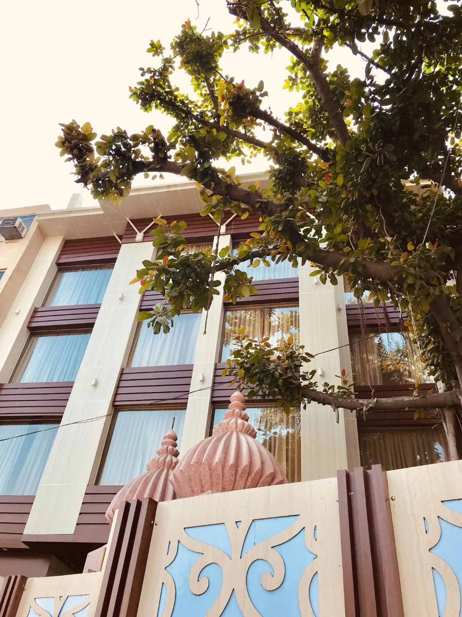 JRD Pride-Business Hotel