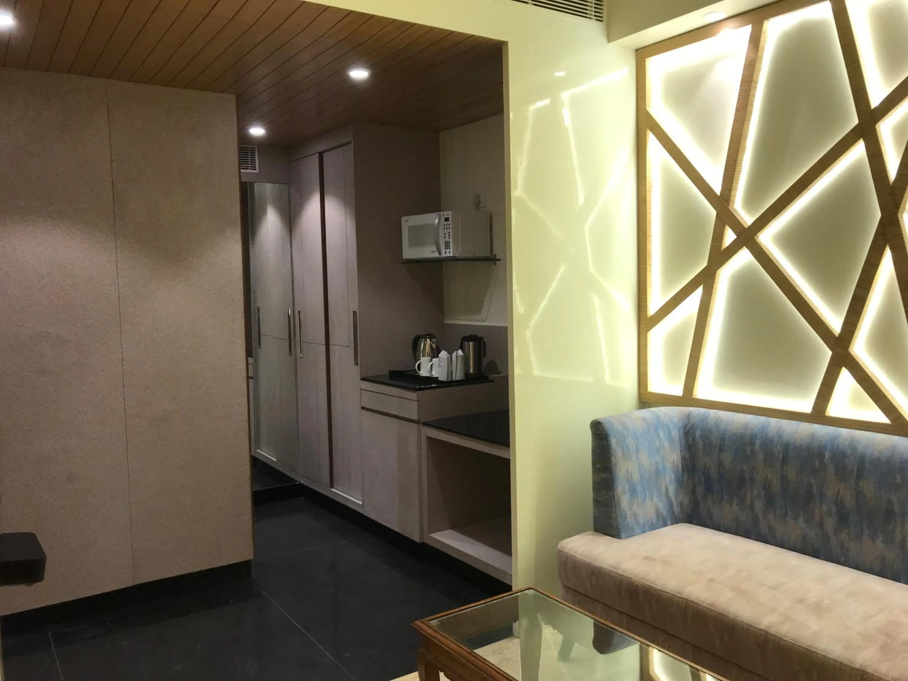 JRD Pride-Business Hotel