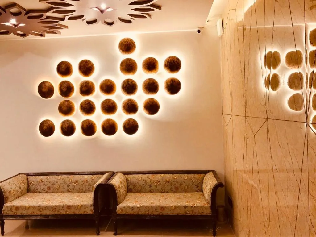 JRD Pride-Business Hotel