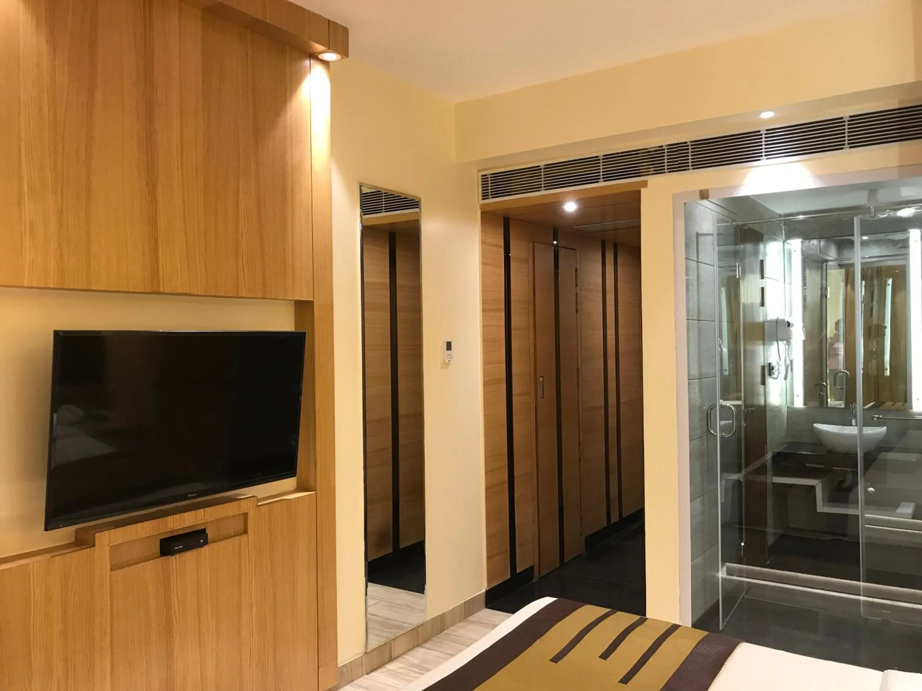 JRD Pride-Business Hotel