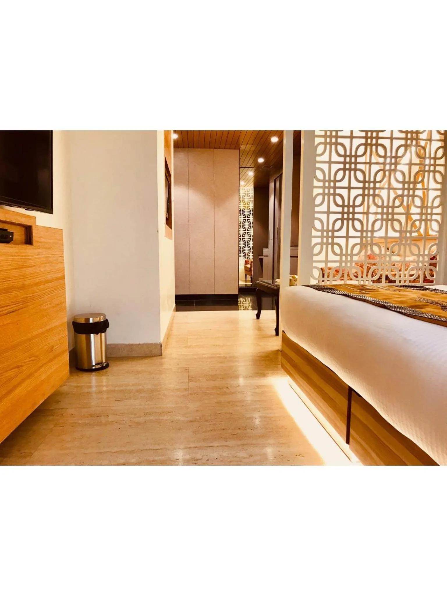 JRD Pride-Business Hotel