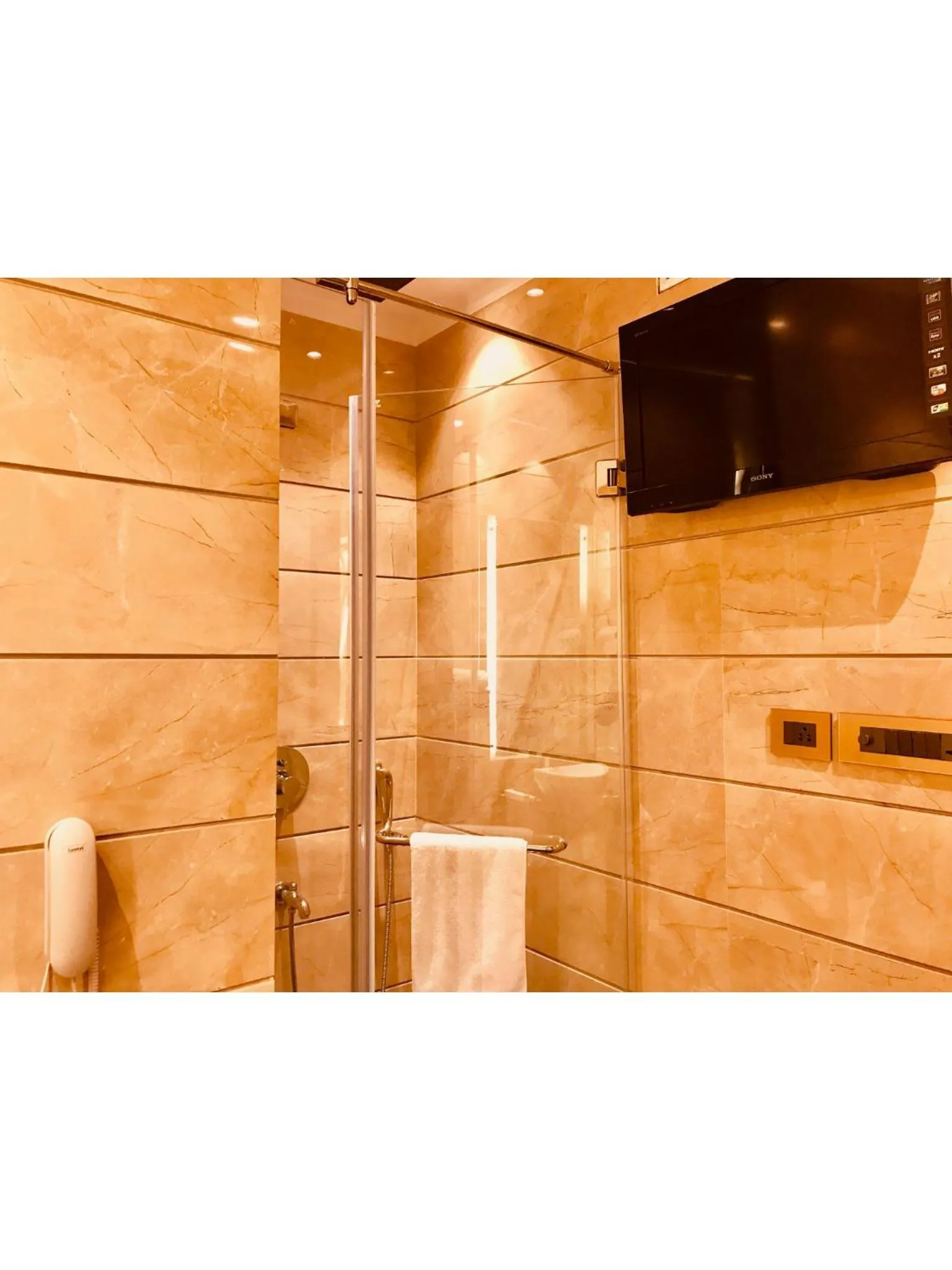 JRD Pride-Business Hotel