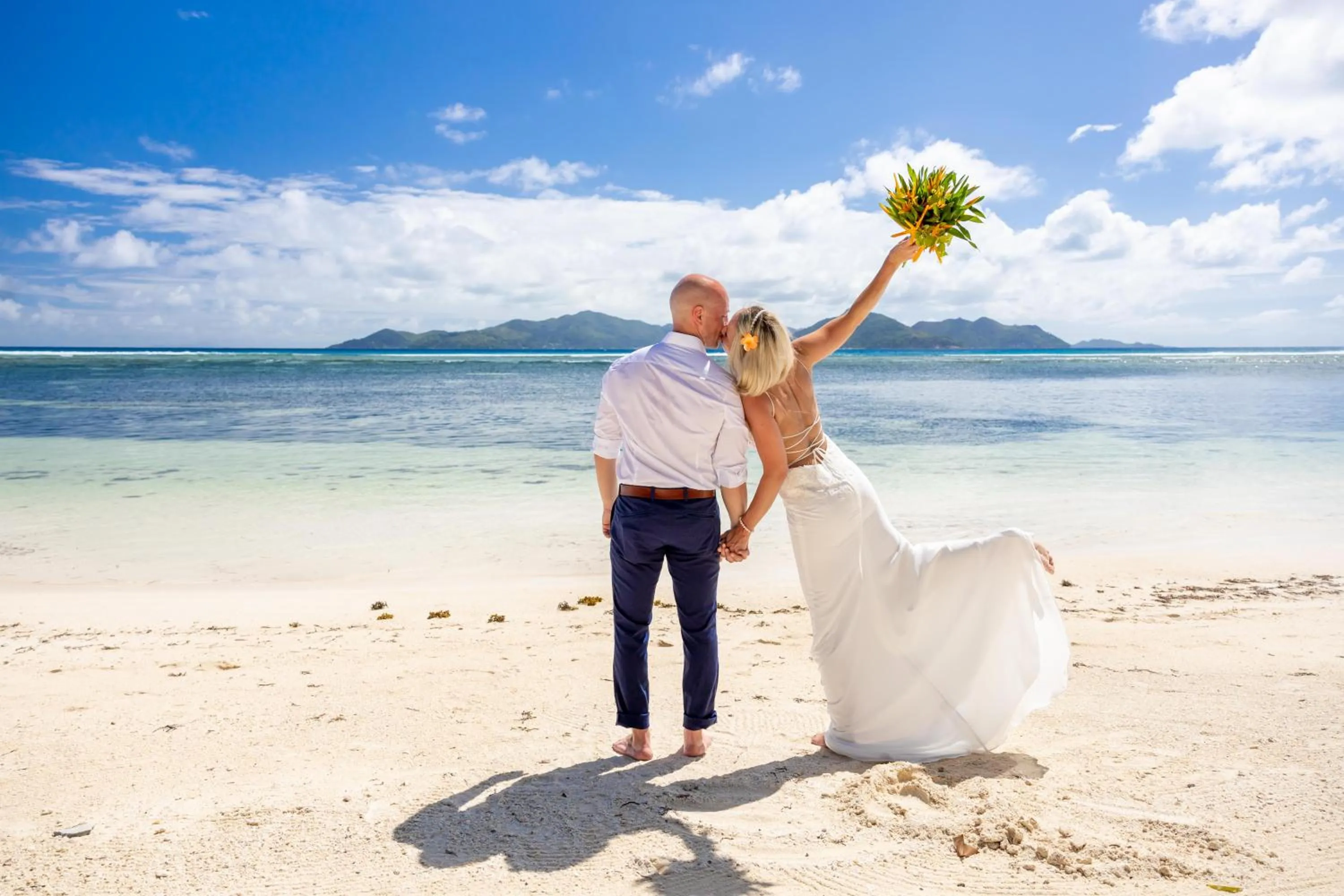 Beach in La Digue Island Lodge