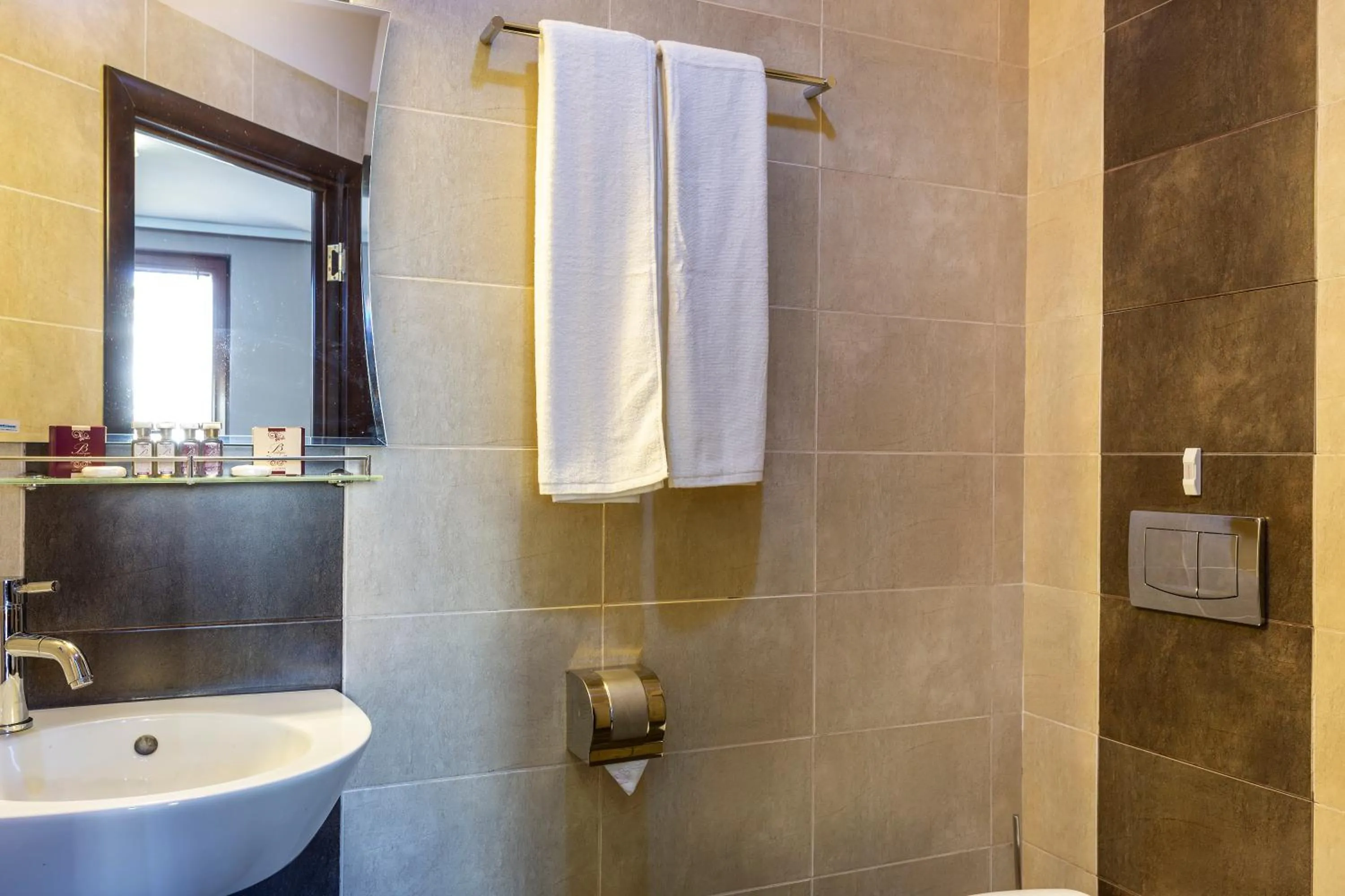 Bathroom in CityHome Aparthotel