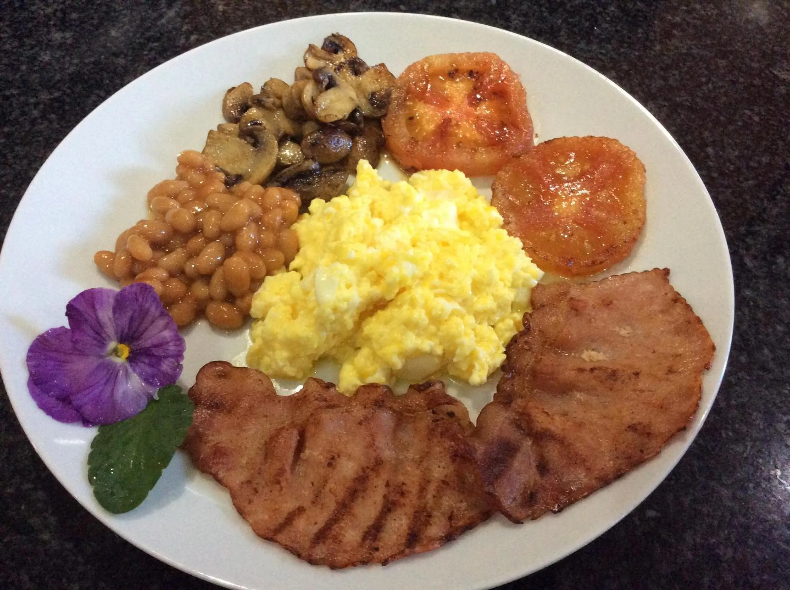 Restaurant/places to eat in Anchor's Rest Guesthouse and Self Catering