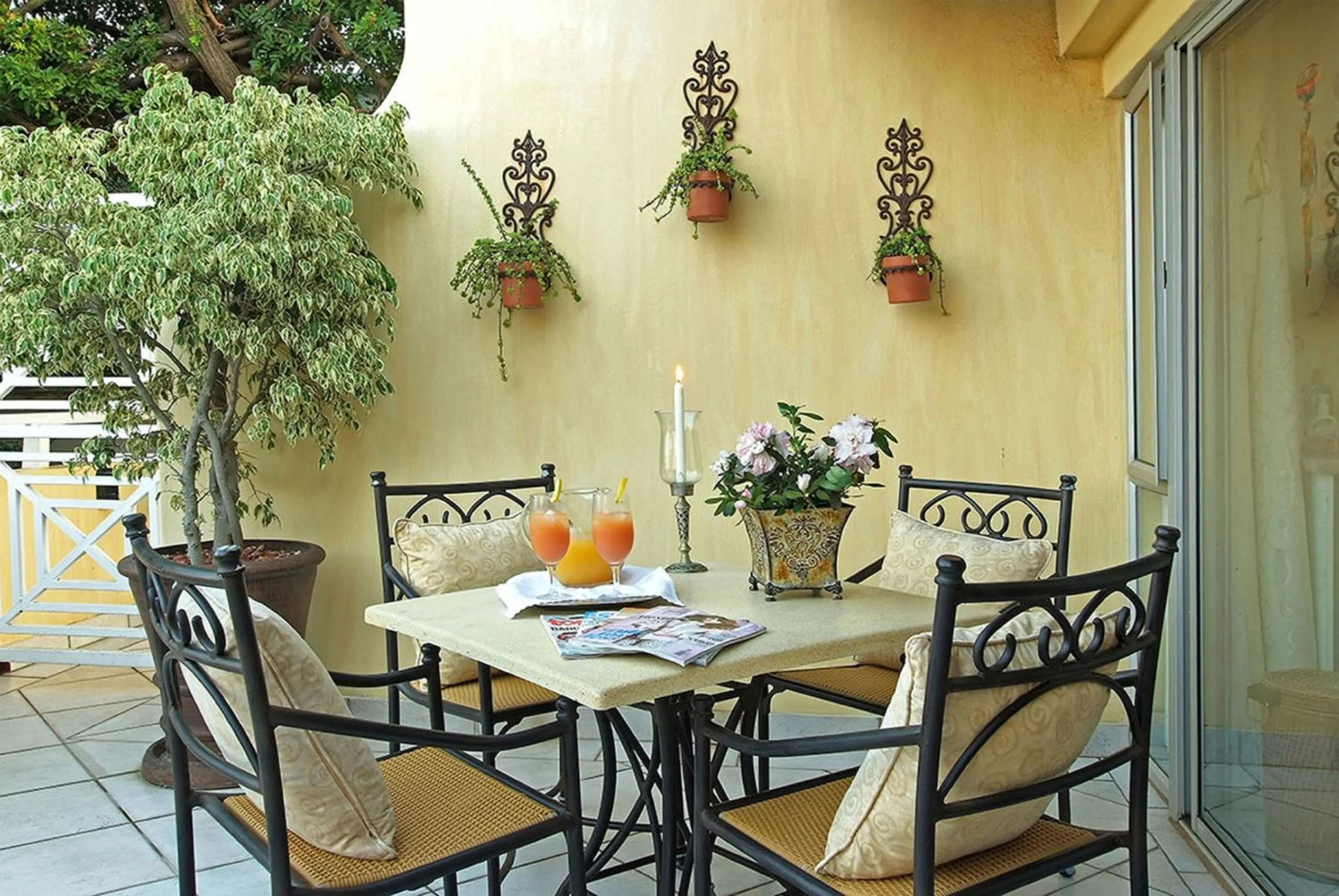 Balcony/Terrace in Anchor's Rest Guesthouse and Self Catering