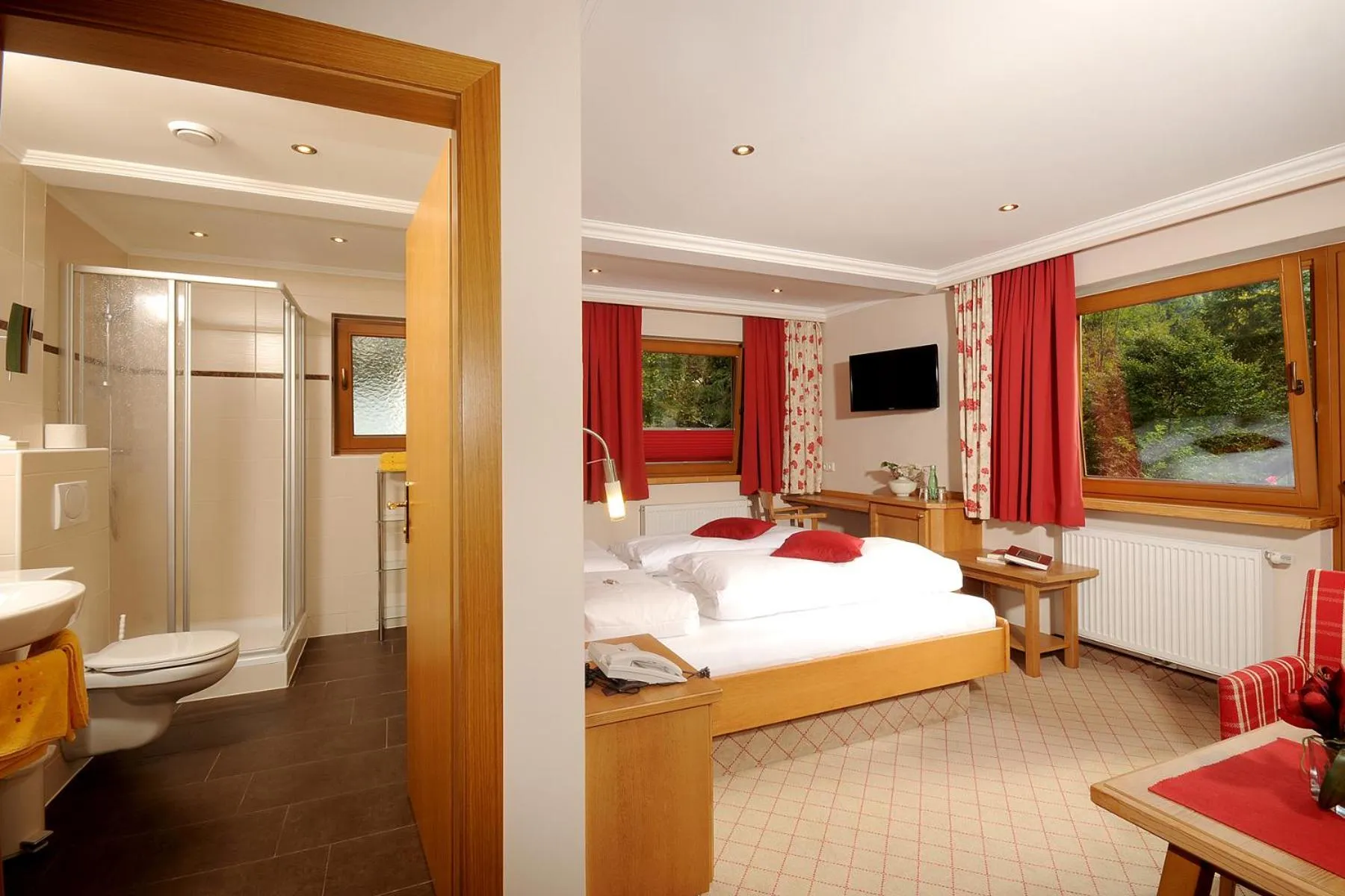 Bed in Hotel Garni Erler