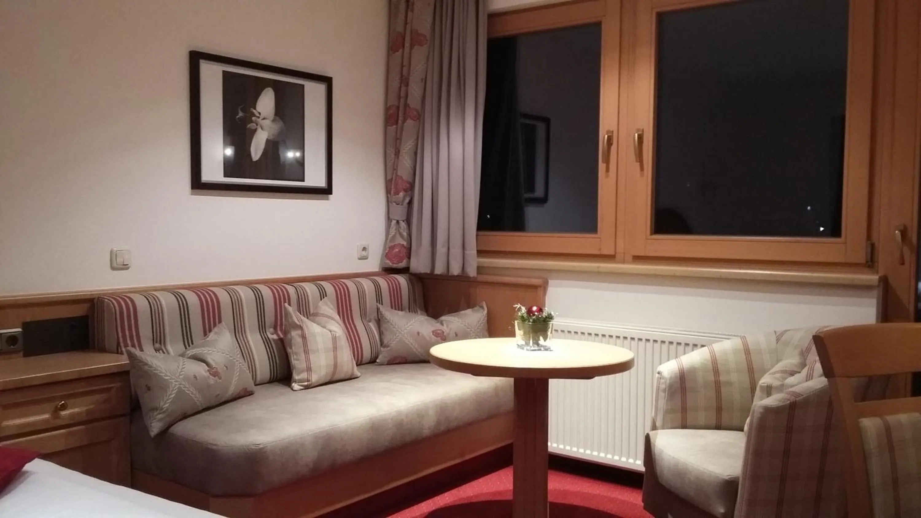 Photo of the whole room in Hotel Garni Erler