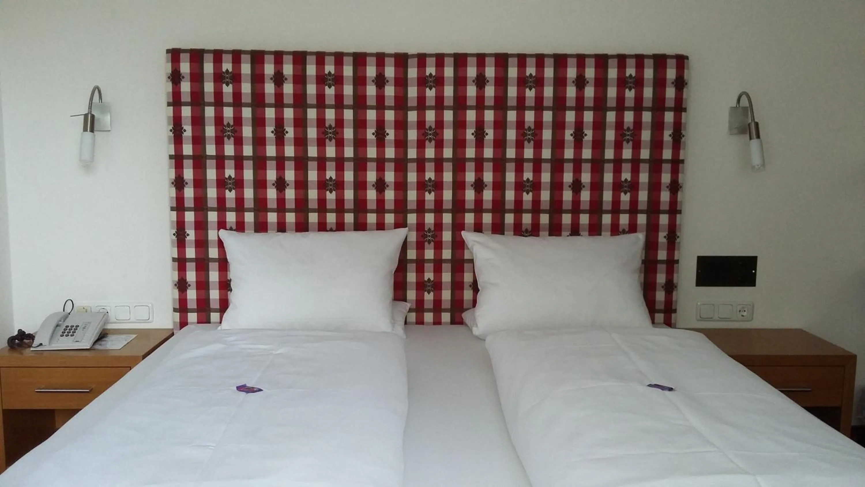 Photo of the whole room, Bed in Hotel Garni Erler