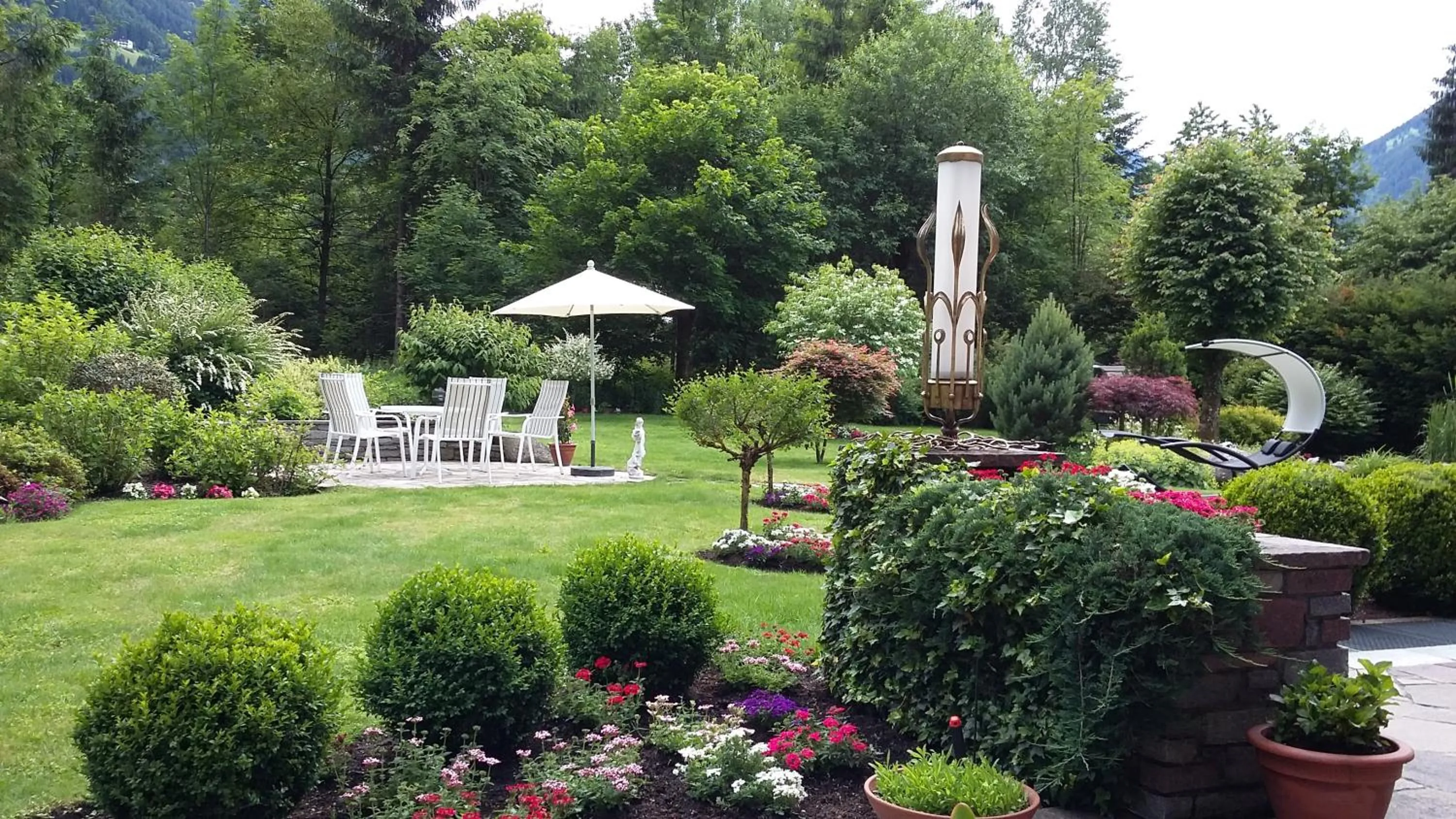 Garden in Hotel Garni Erler
