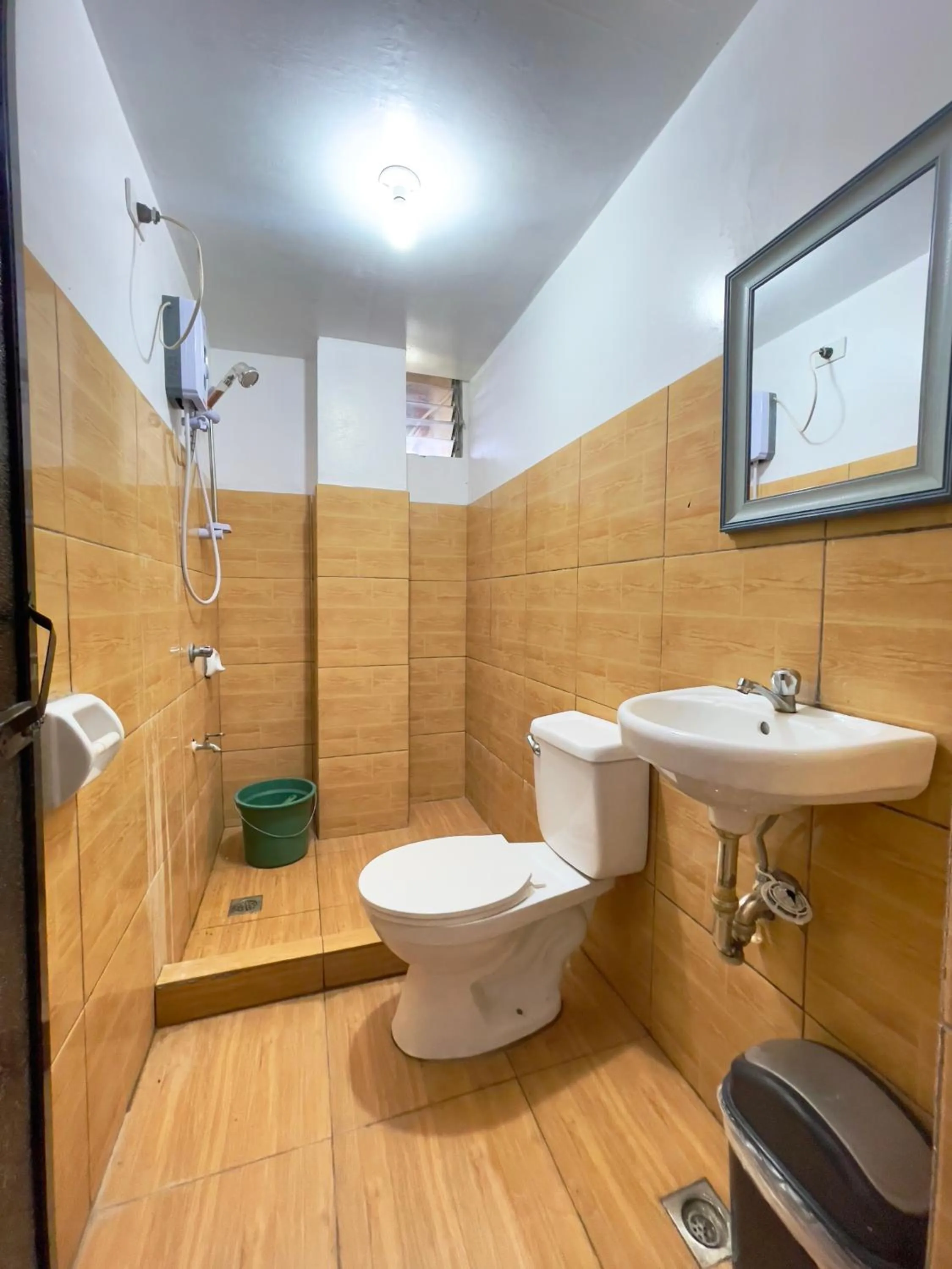 Andrew & Mary's Lodging House