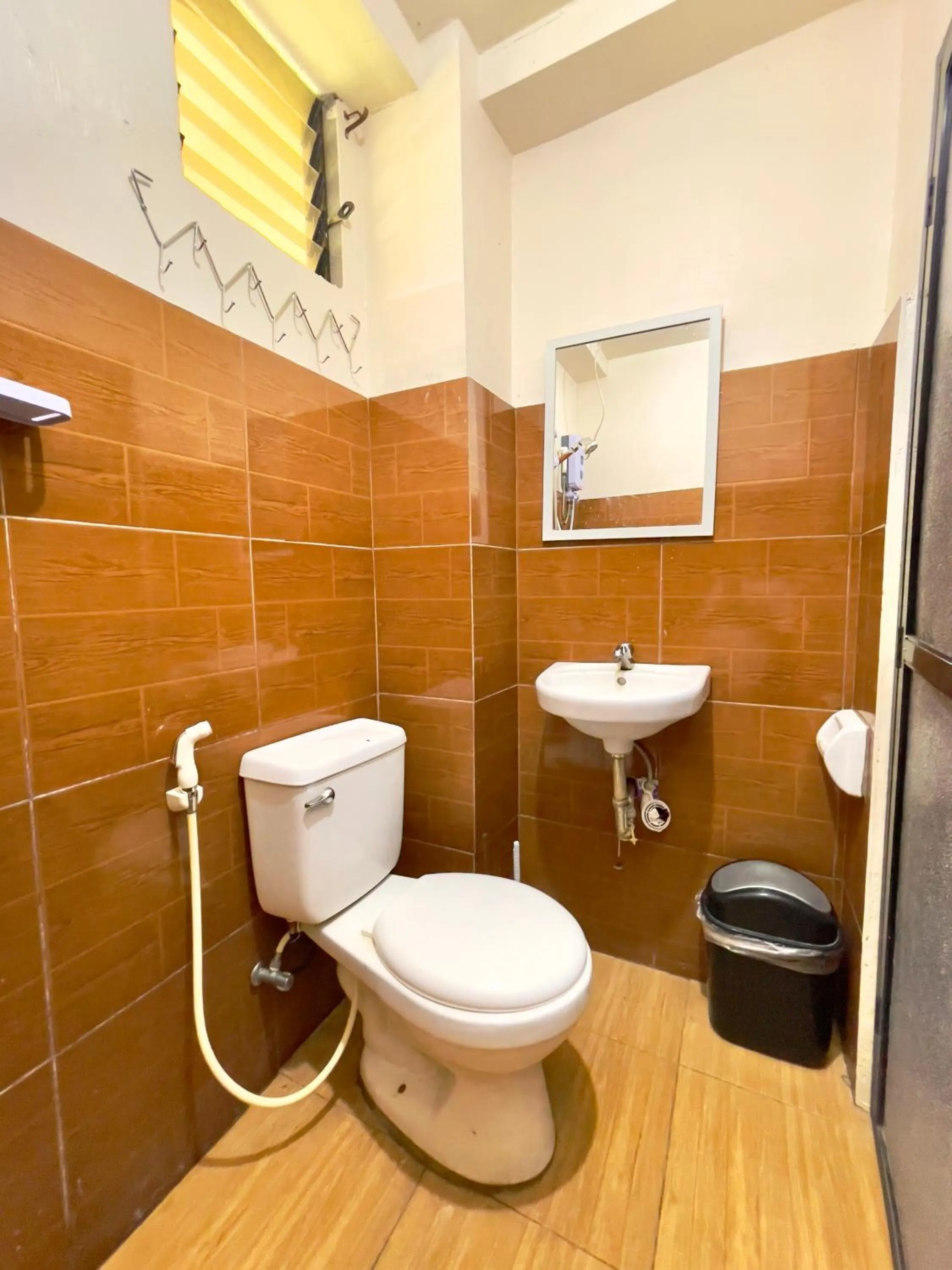 Andrew & Mary's Lodging House