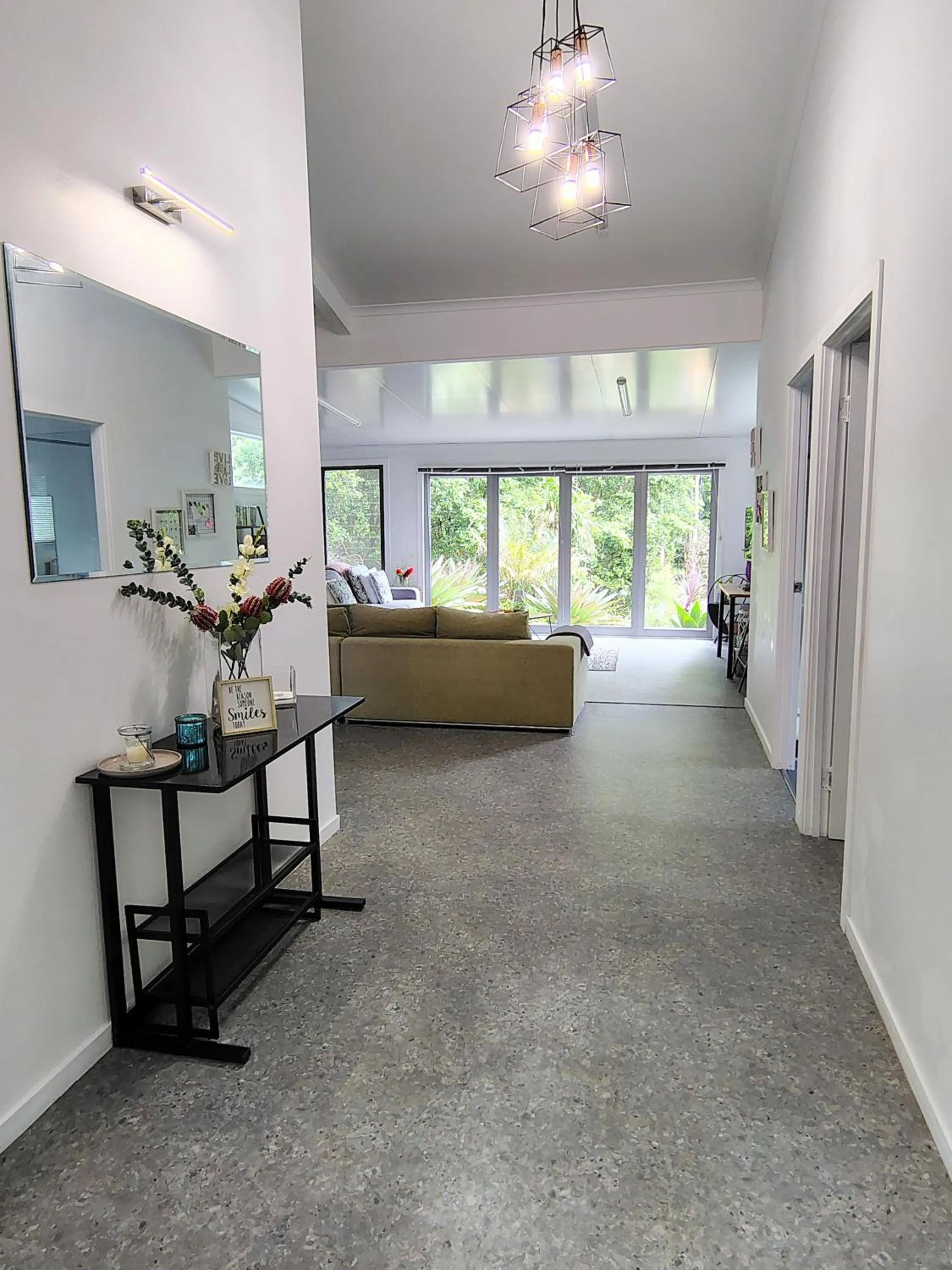 Photo of the whole room, Bed in Stay @ The Cube