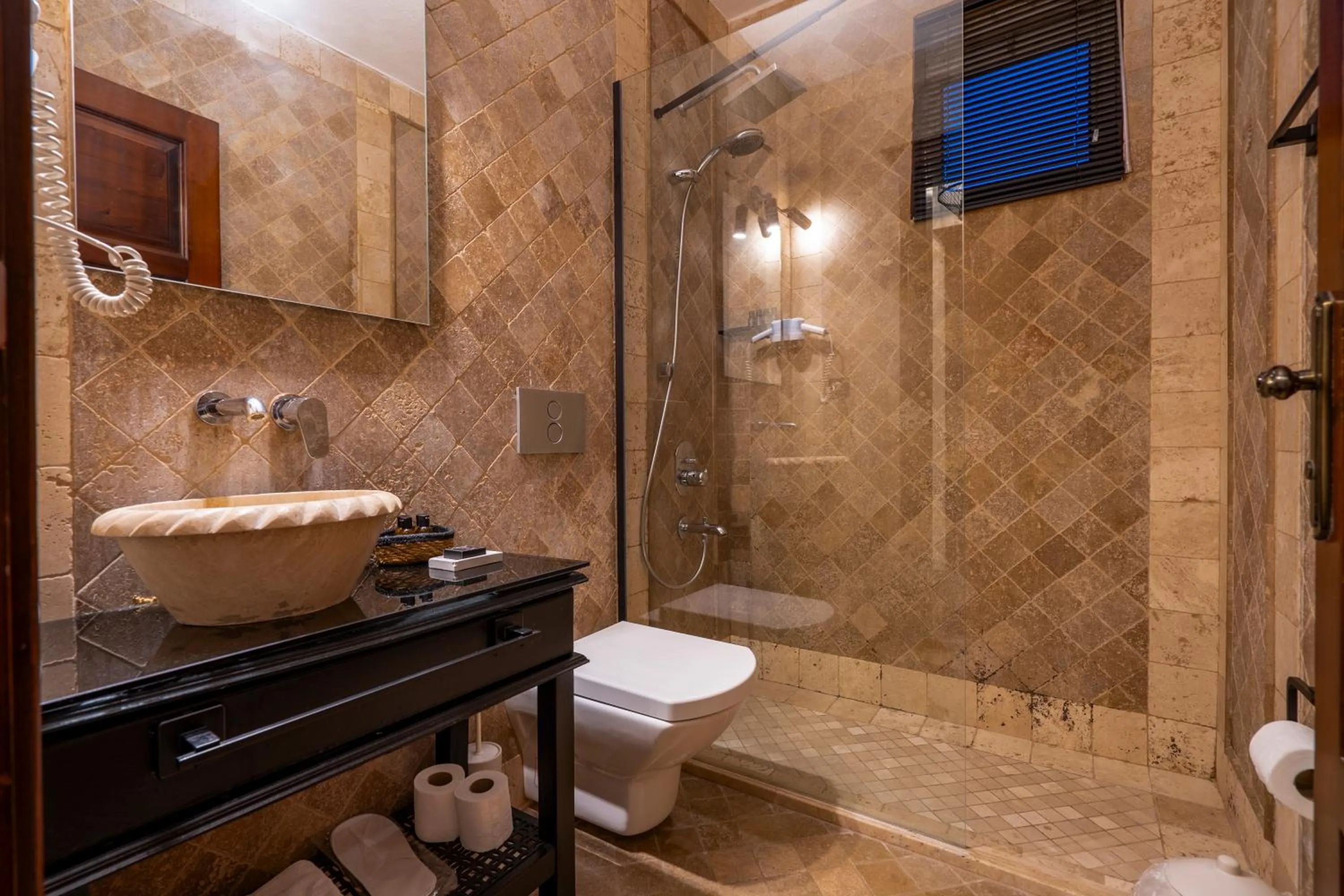 Toilet in Aleysim Alaçatı-Design Als