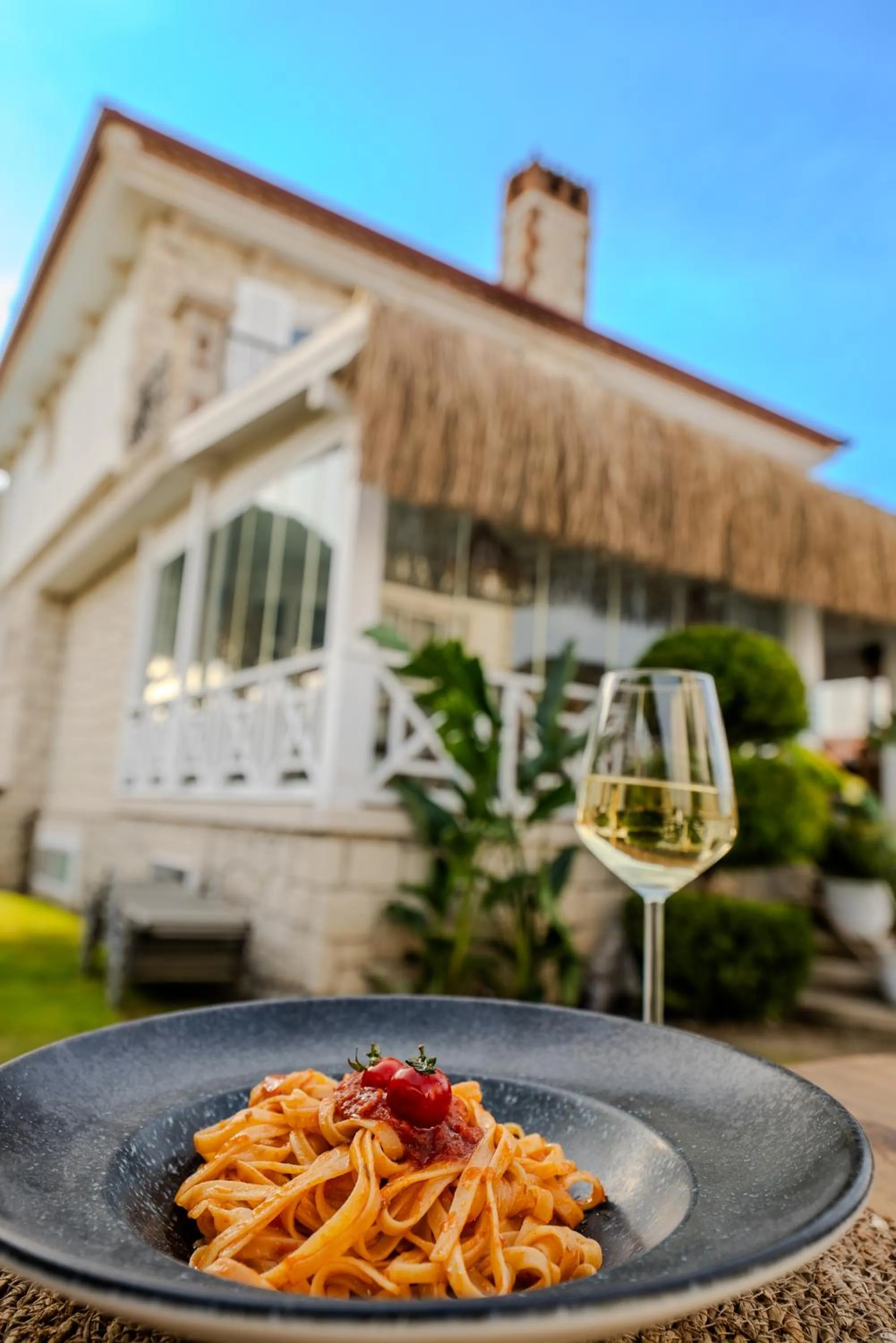 Restaurant/places to eat in Aleysim Alaçatı-Design Als