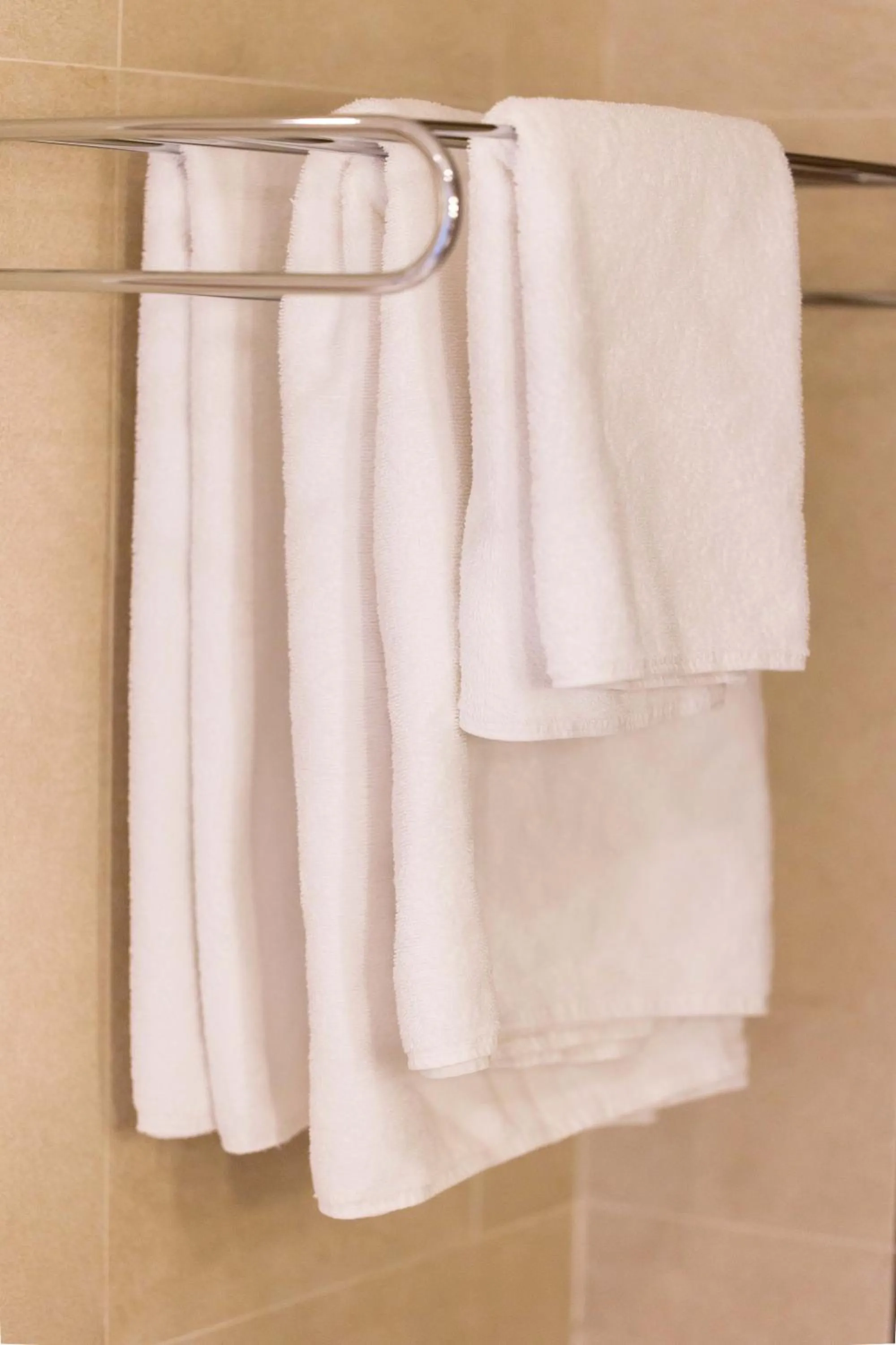 Bathroom in Scott's Hotel