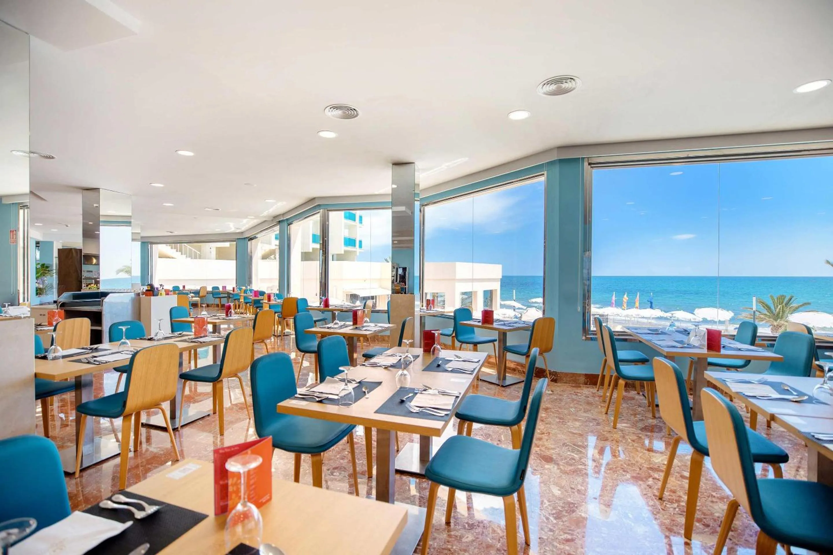 Restaurant/places to eat in Hotel Servigroup Koral Beach 4 Sup