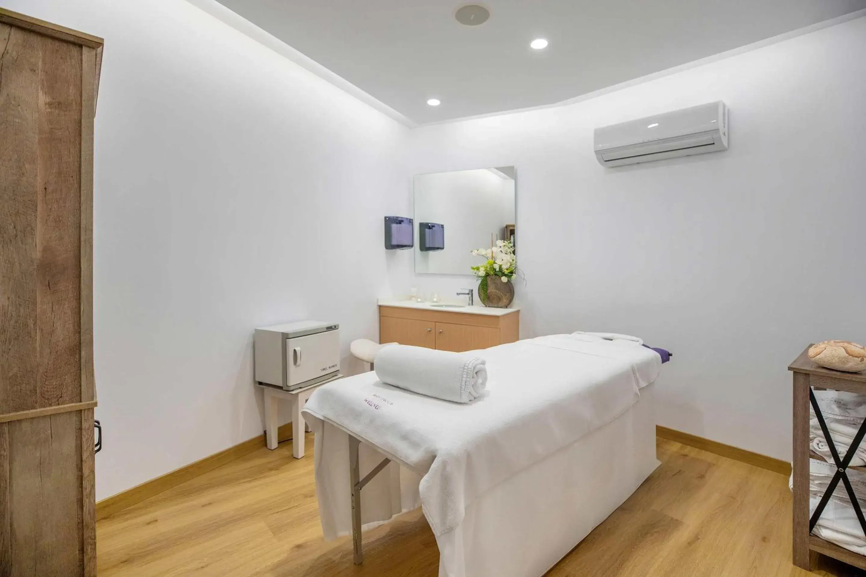 Spa and wellness centre/facilities, Bed in Hotel Servigroup Koral Beach 4 Sup Spa and wellness centre/facilities, Bed in Hotel Servigroup Koral Beach 4 Sup