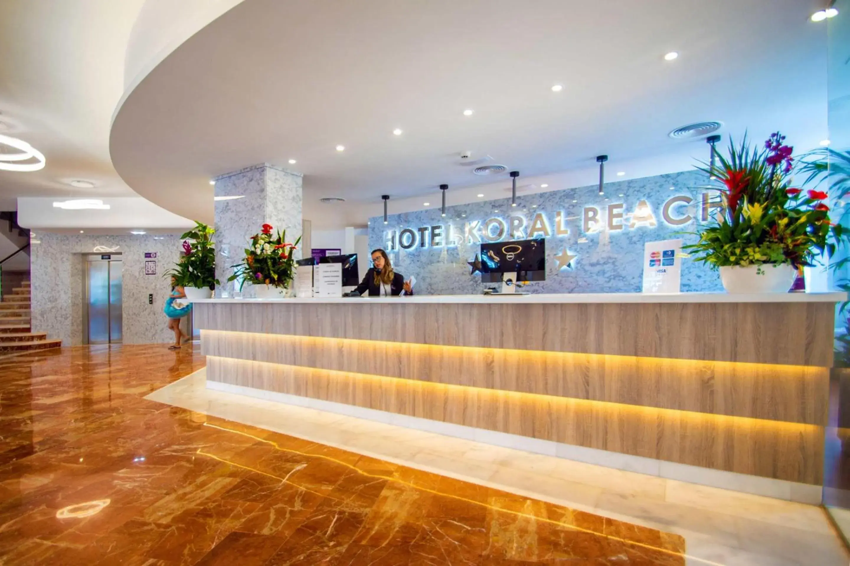 Lobby or reception in Hotel Servigroup Koral Beach 4 Sup Lobby or reception in Hotel Servigroup Koral Beach 4 Sup