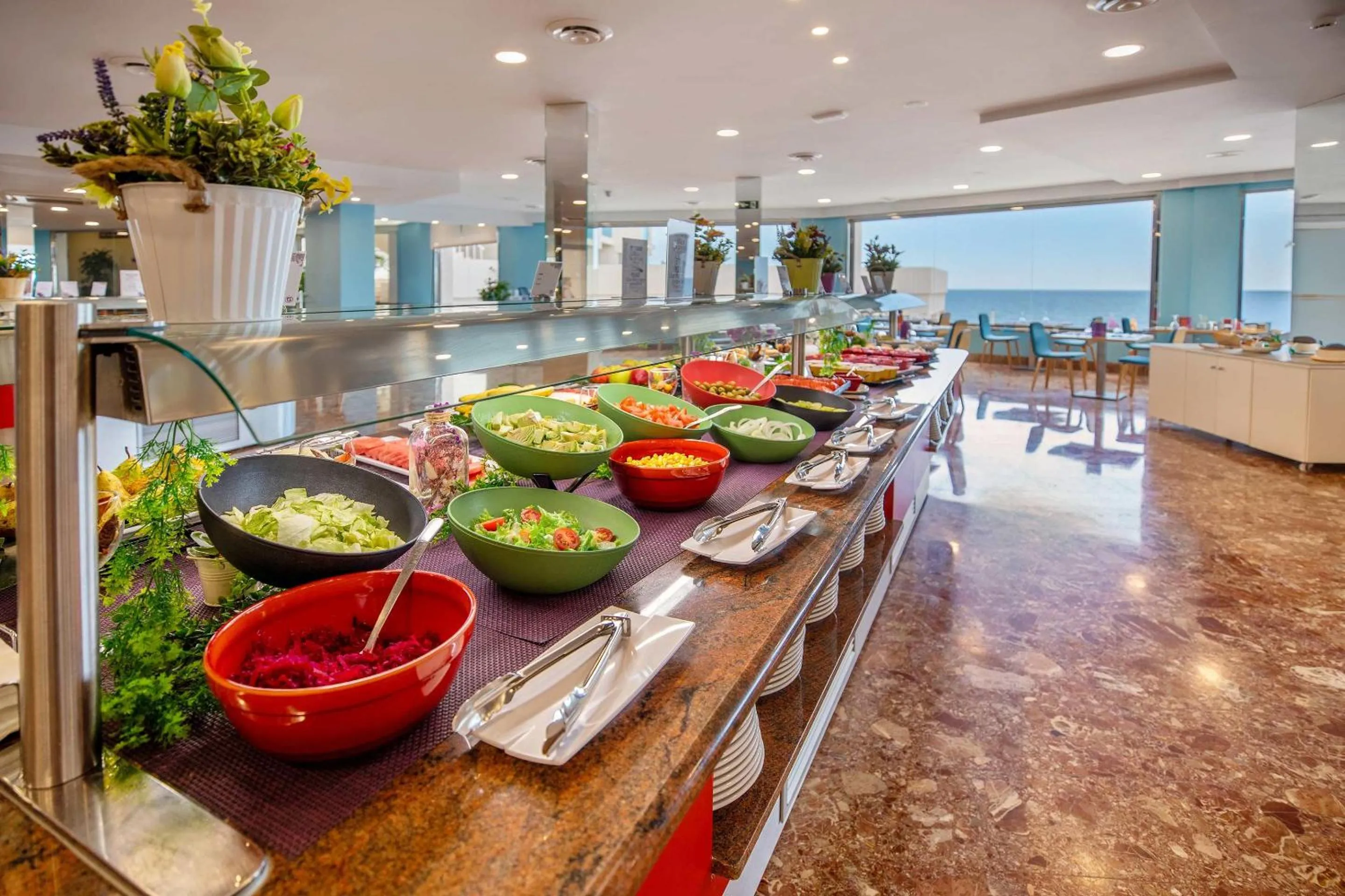 Restaurant/places to eat in Hotel Servigroup Koral Beach 4 Sup