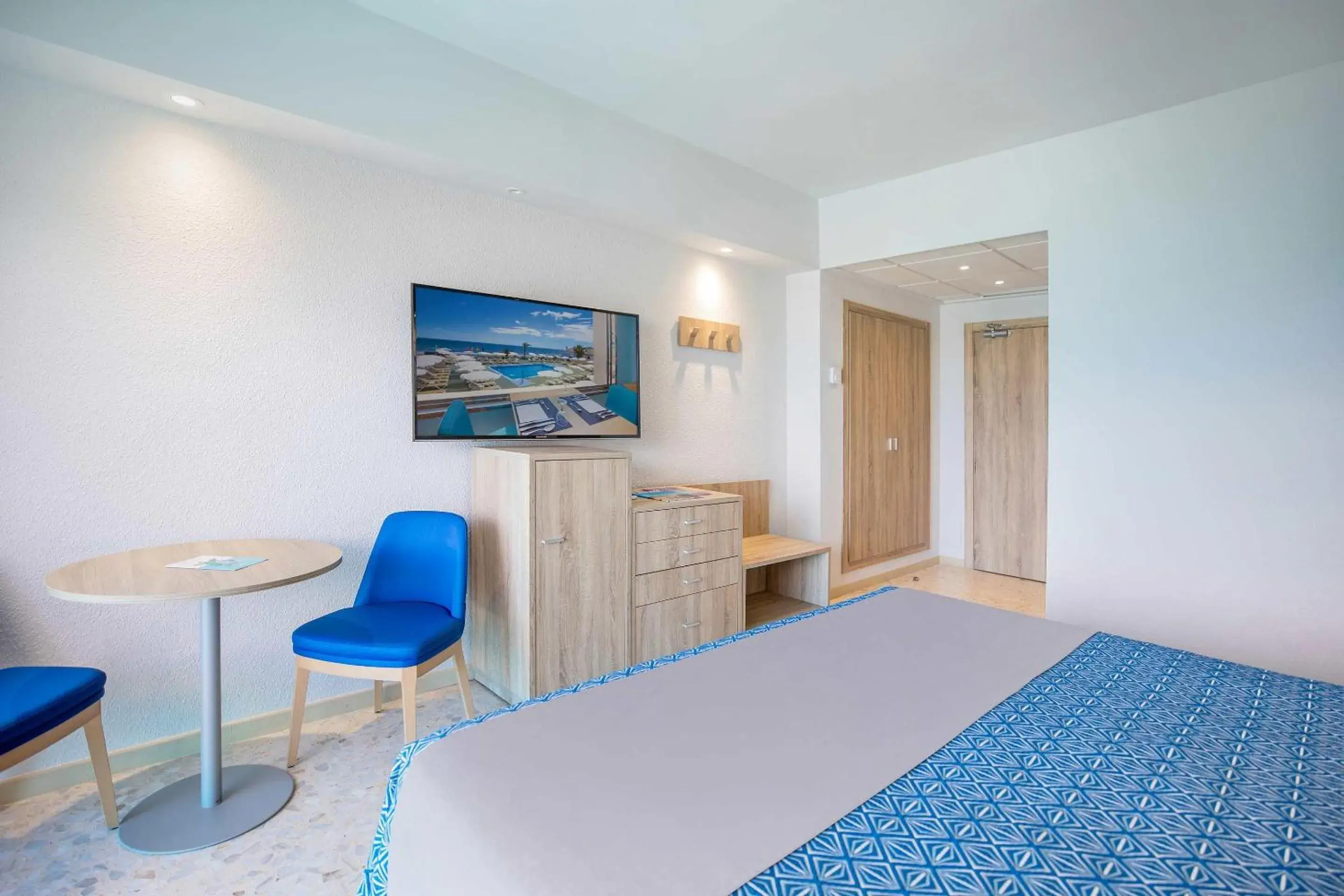 Double or Twin Room in Hotel Servigroup Koral Beach 4 Sup Double or Twin Room in Hotel Servigroup Koral Beach 4 Sup