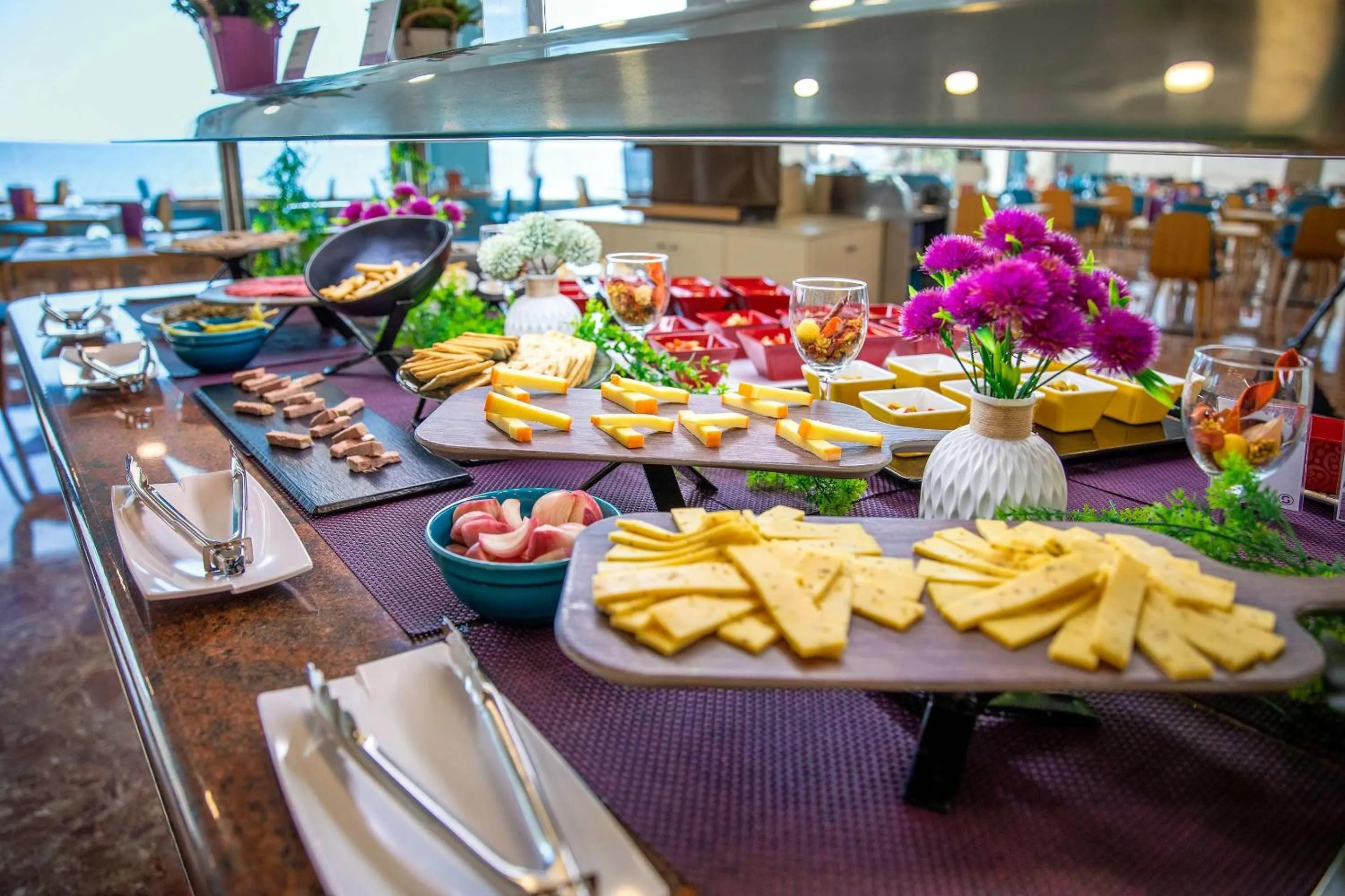 Restaurant/places to eat in Hotel Servigroup Koral Beach 4 Sup