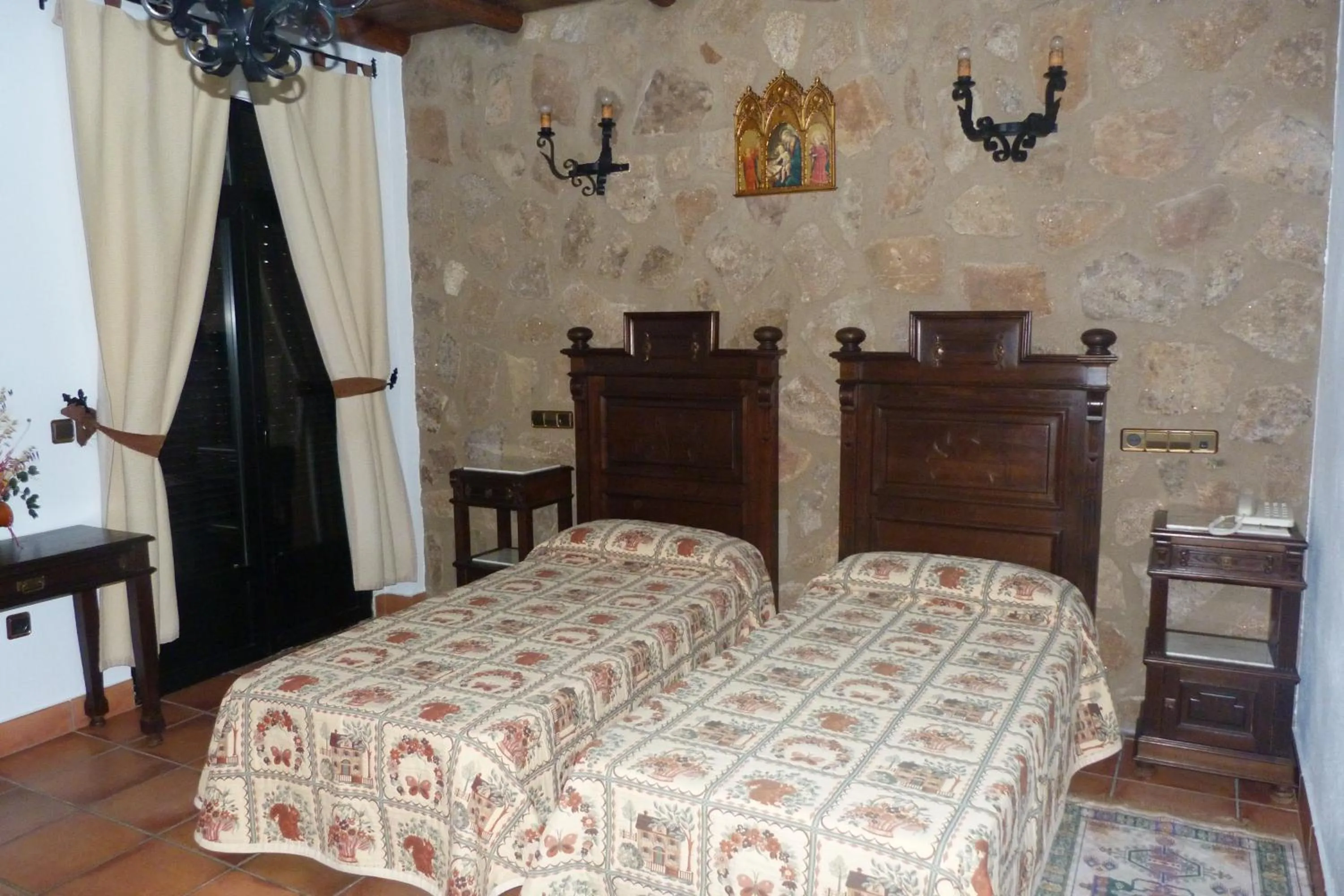 Bed in Hotel Rural El Convento