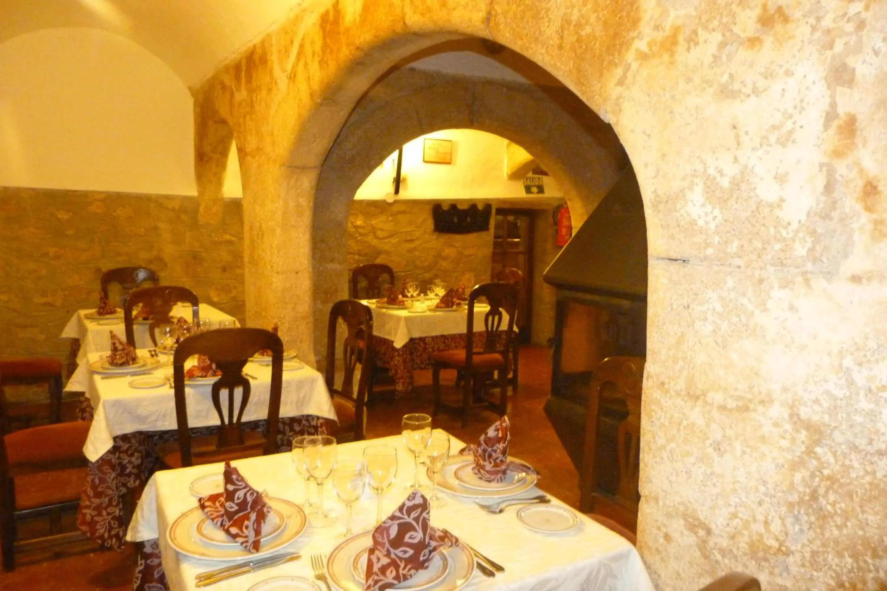 Restaurant/places to eat in Hotel Rural El Convento