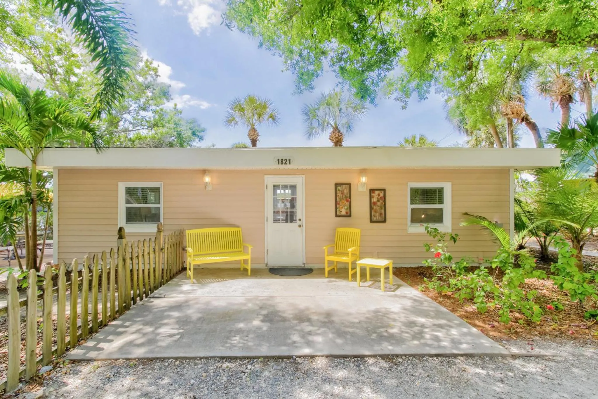 Property building in Pirates Pointe Resort