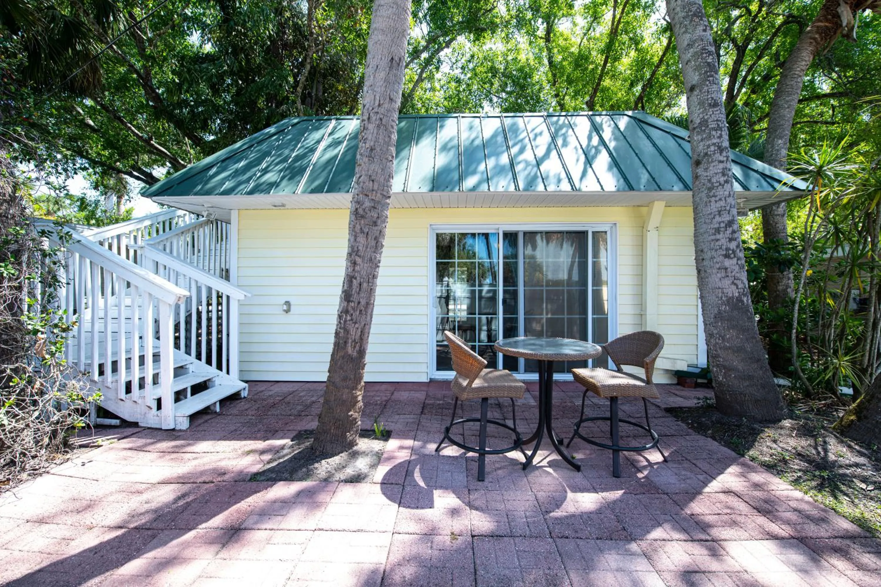 Property building in Pirates Pointe Resort