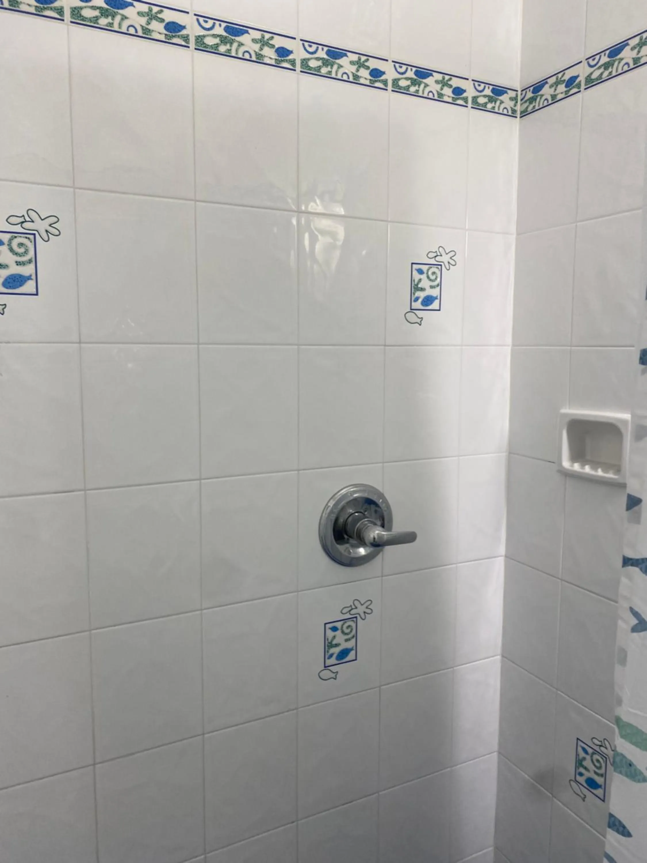 Shower in Pirates Pointe Resort